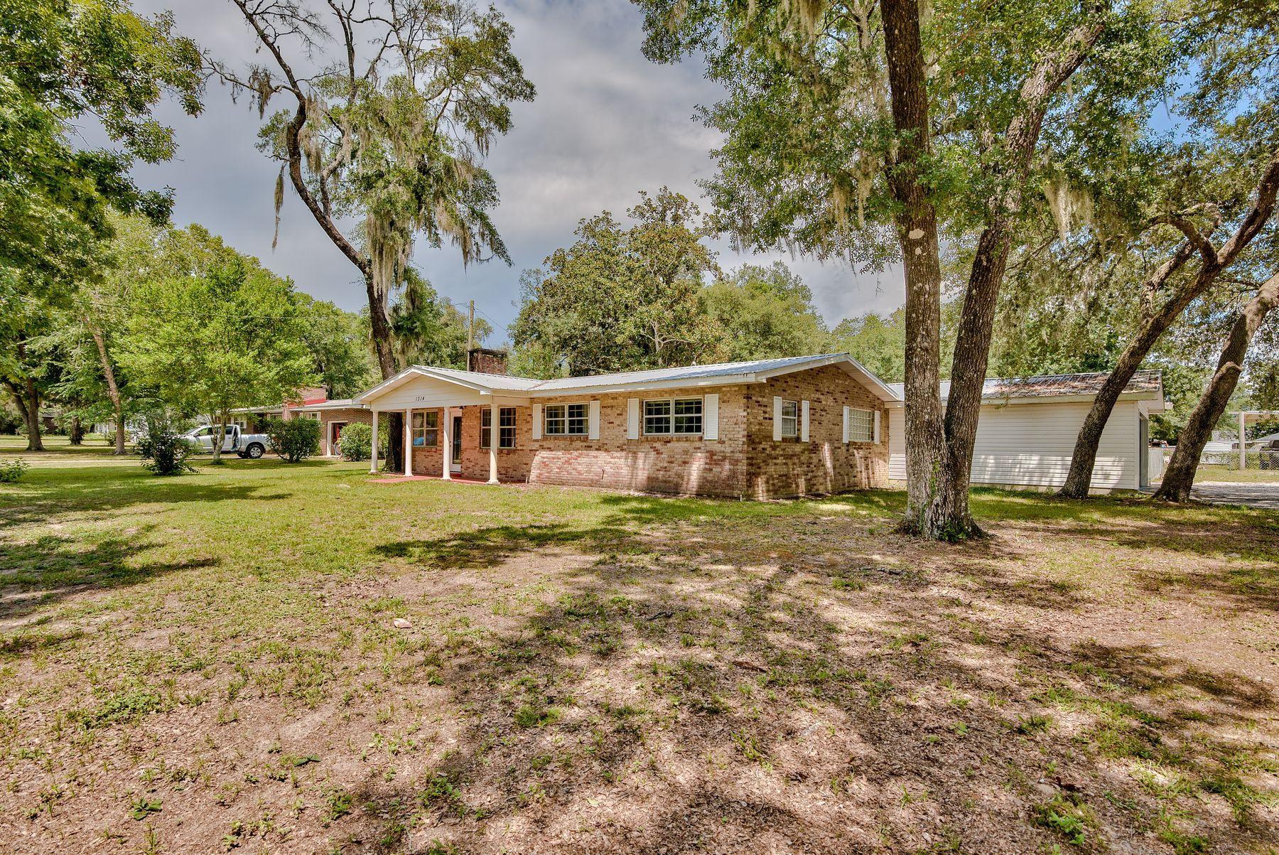 M J PARRISH S/D - Residential