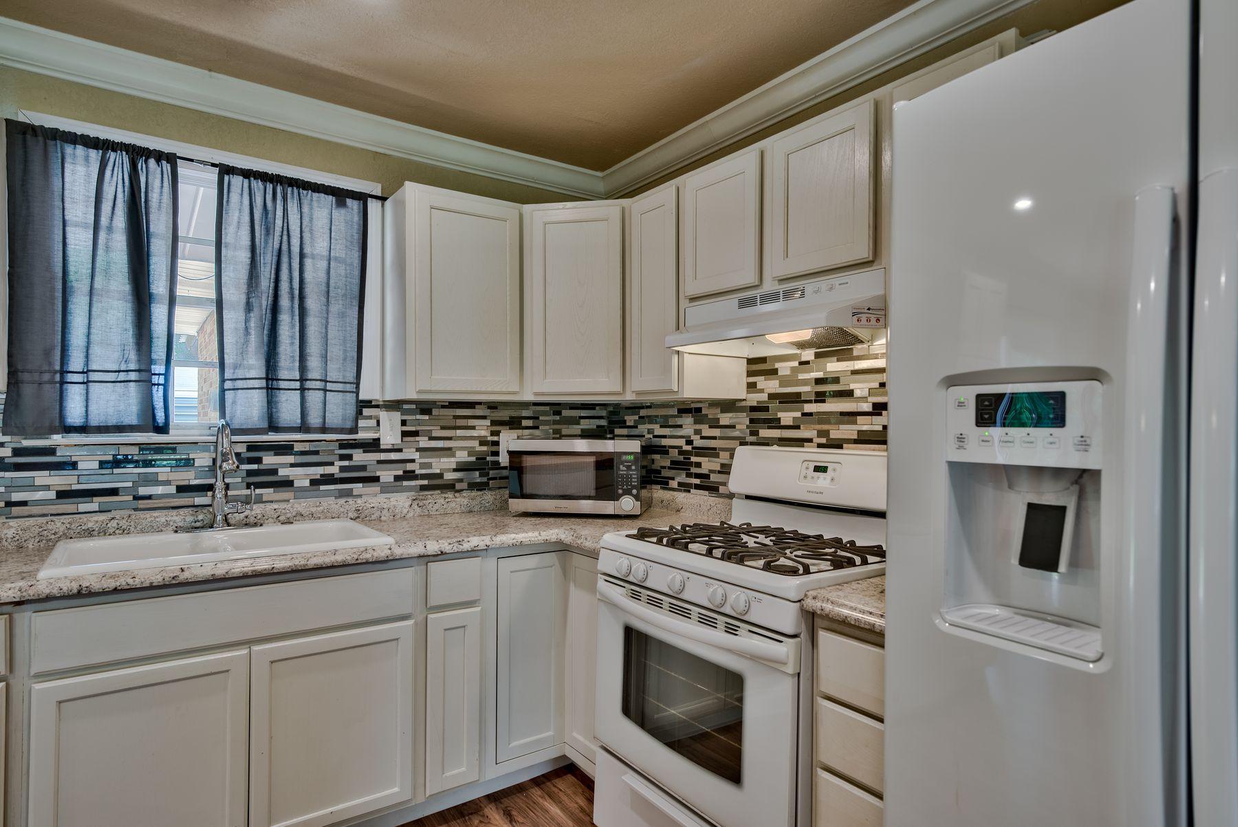 M J PARRISH S/D - Residential