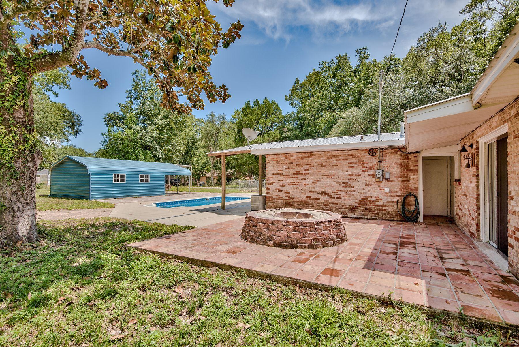 M J PARRISH S/D - Residential