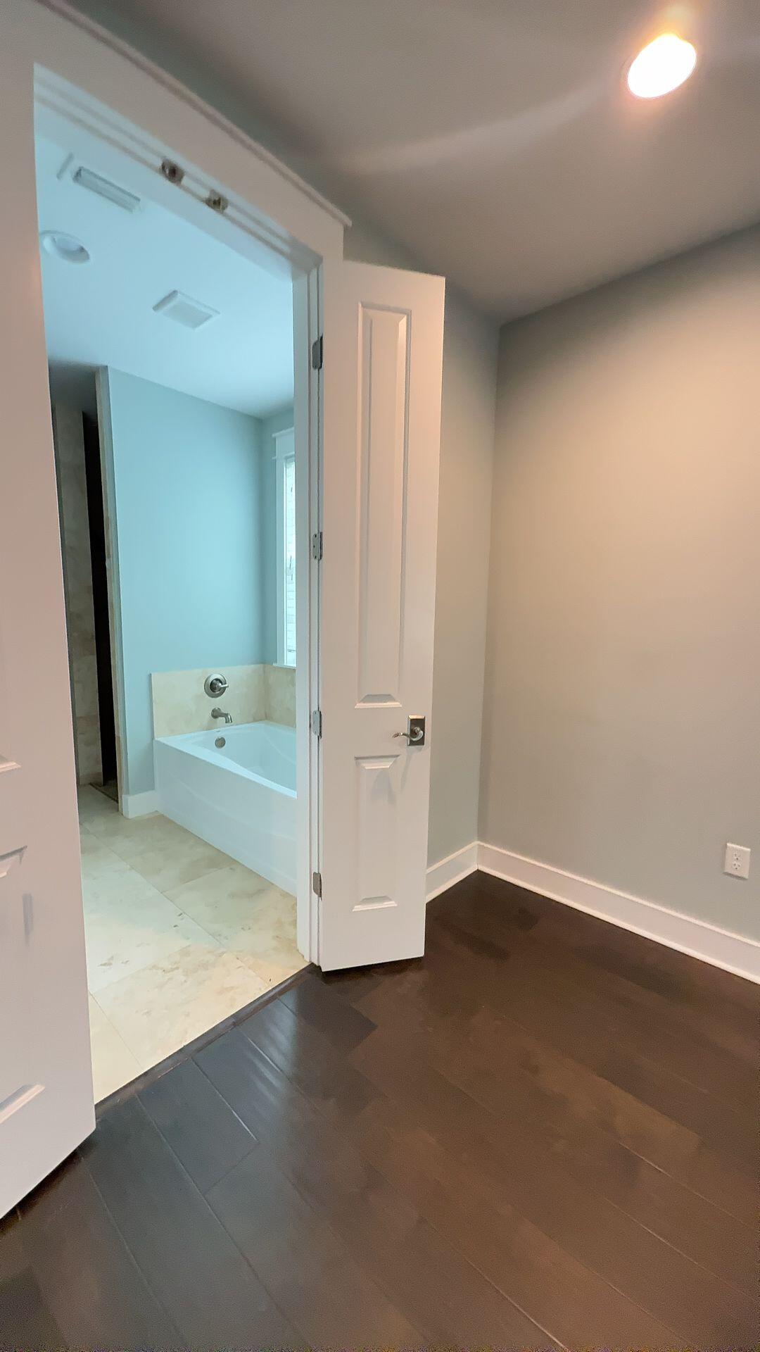 CARSON OAKS - Residential Lease