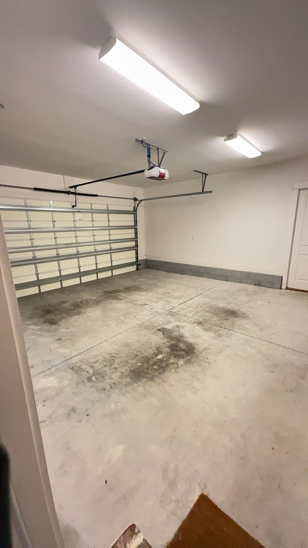 CARSON OAKS - Residential Lease
