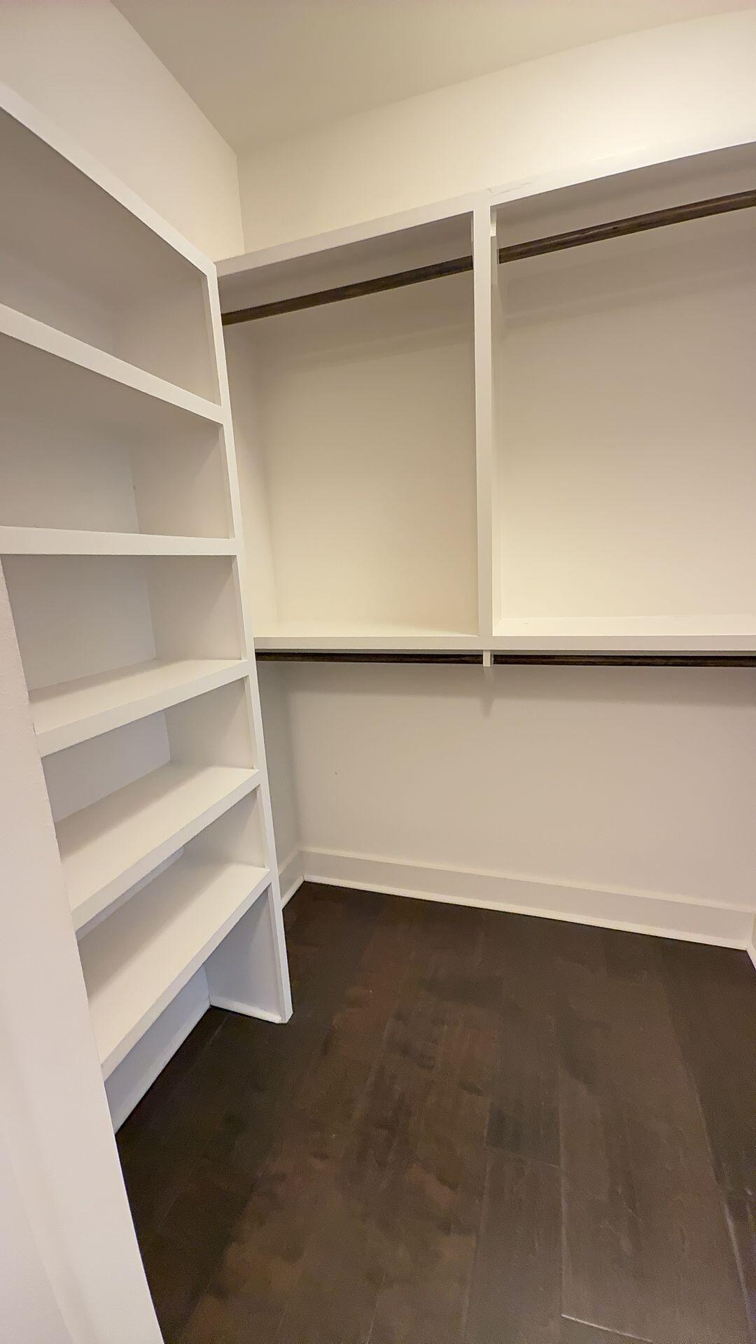 CARSON OAKS - Residential Lease