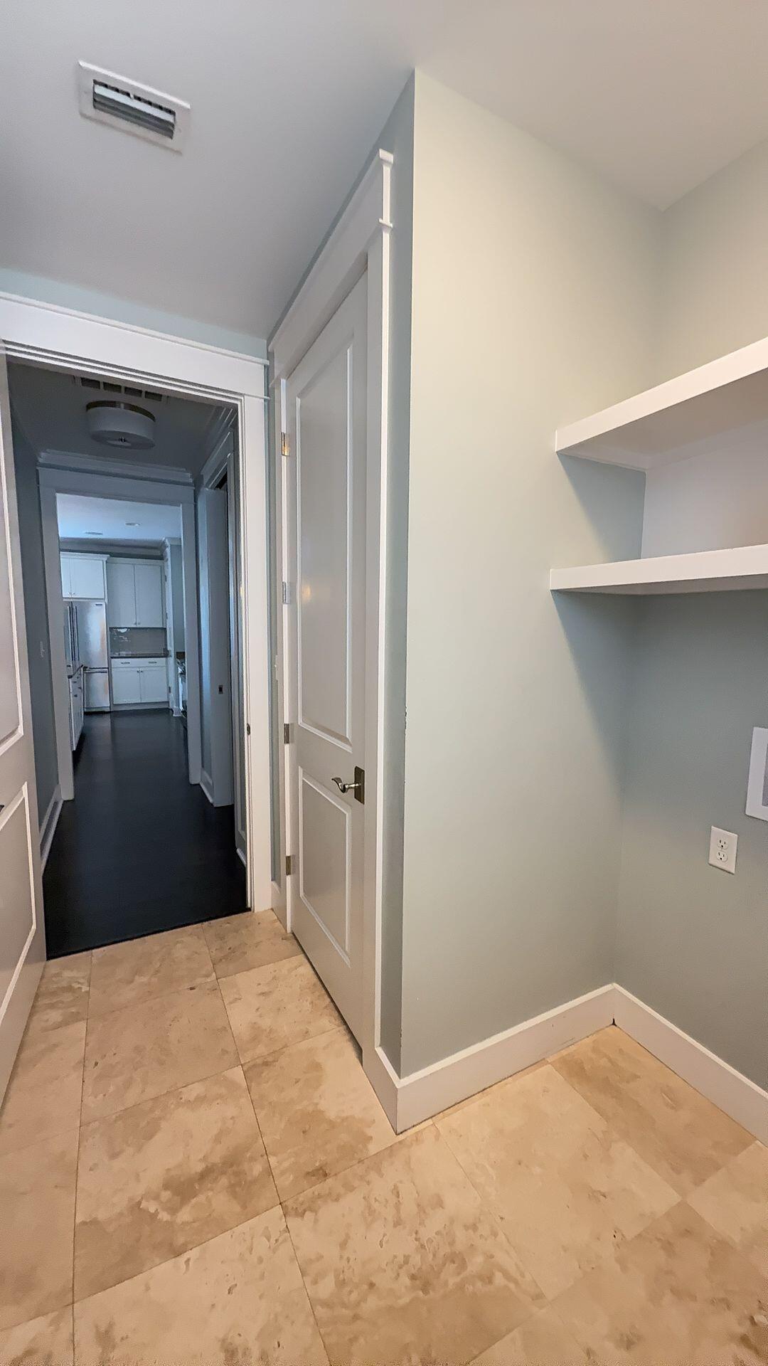 CARSON OAKS - Residential Lease