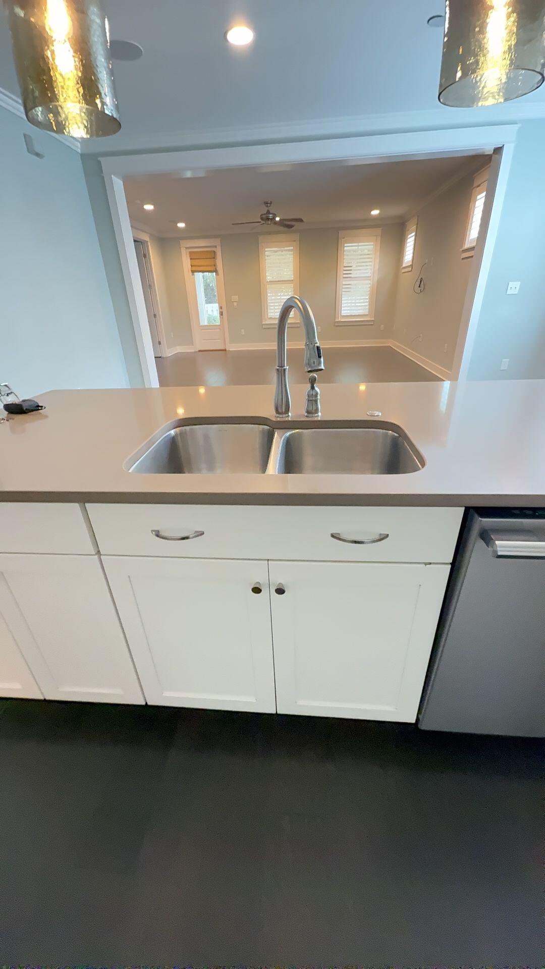 CARSON OAKS - Residential Lease