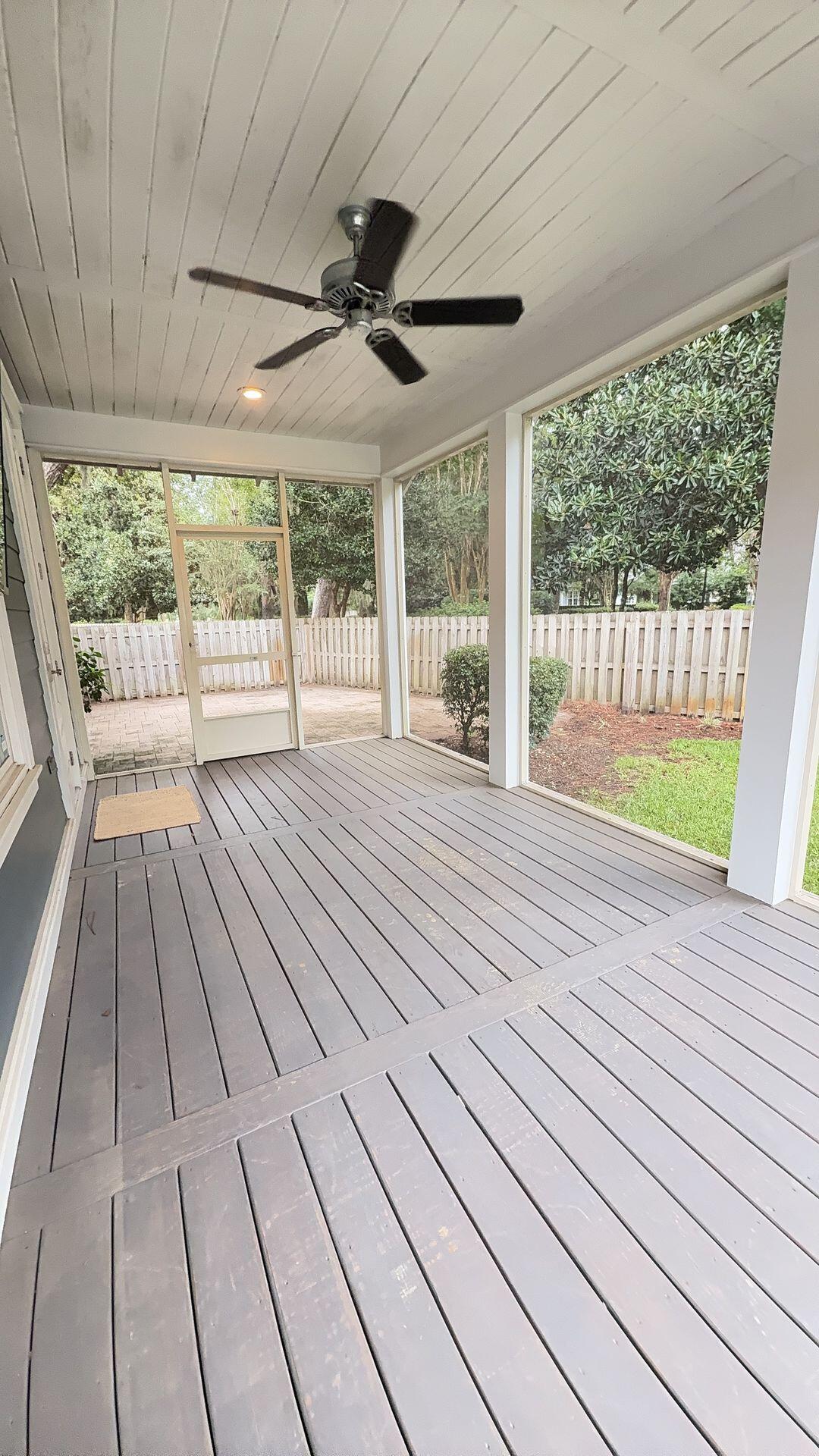 CARSON OAKS - Residential Lease