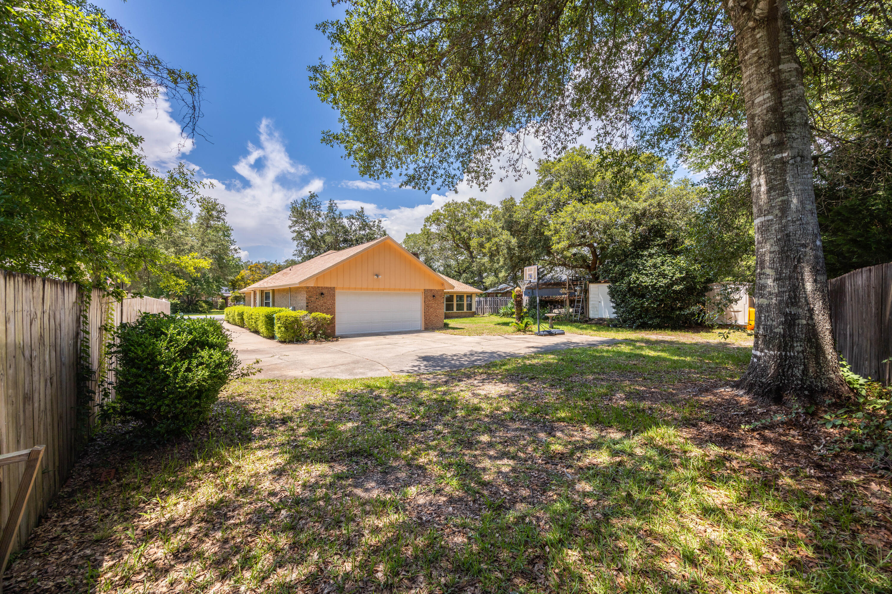 CARIBBEAN VILLAGE EAST 3 - Residential