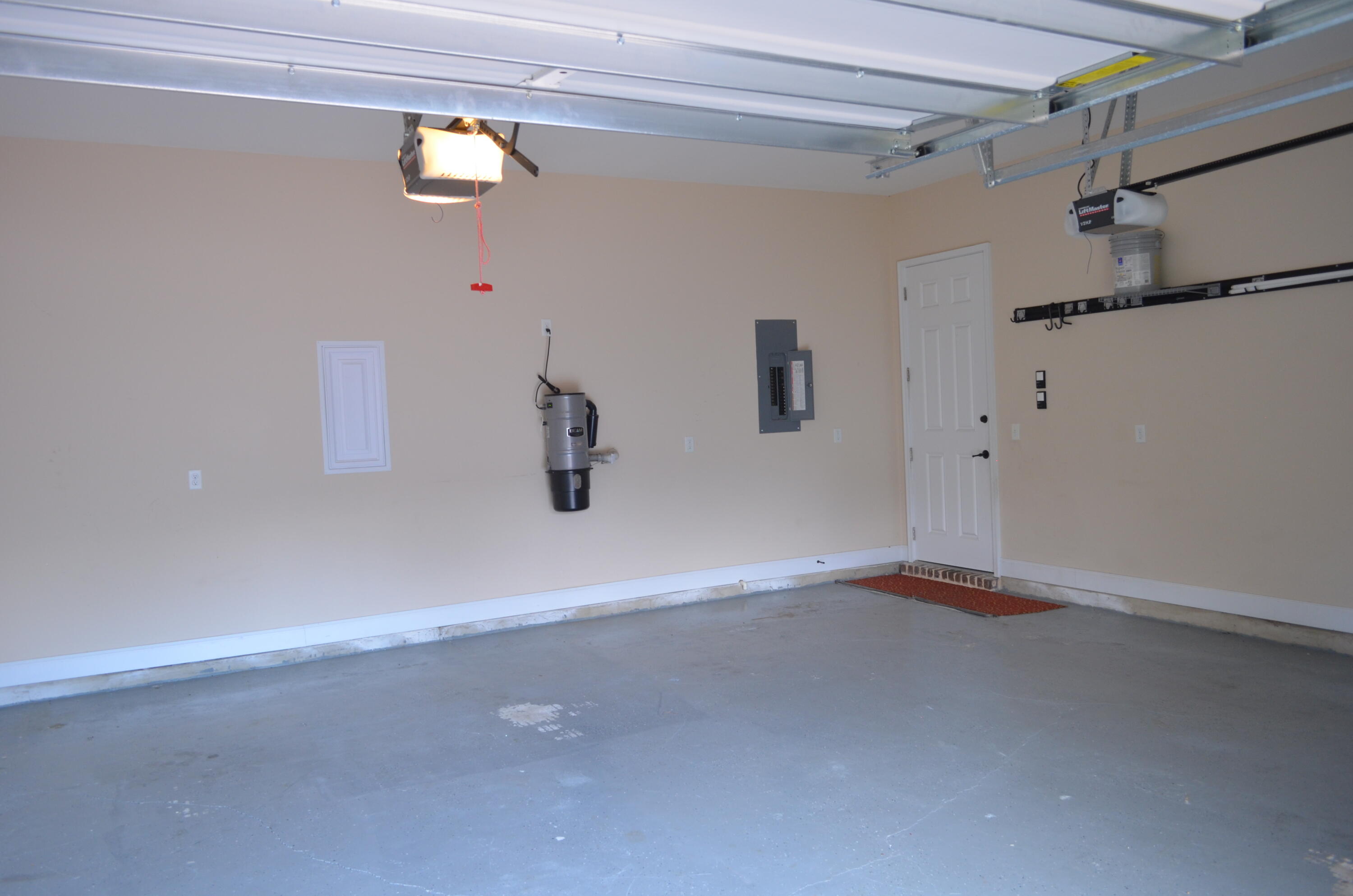 PARISH AT BLUEWATER POINT - Residential Lease