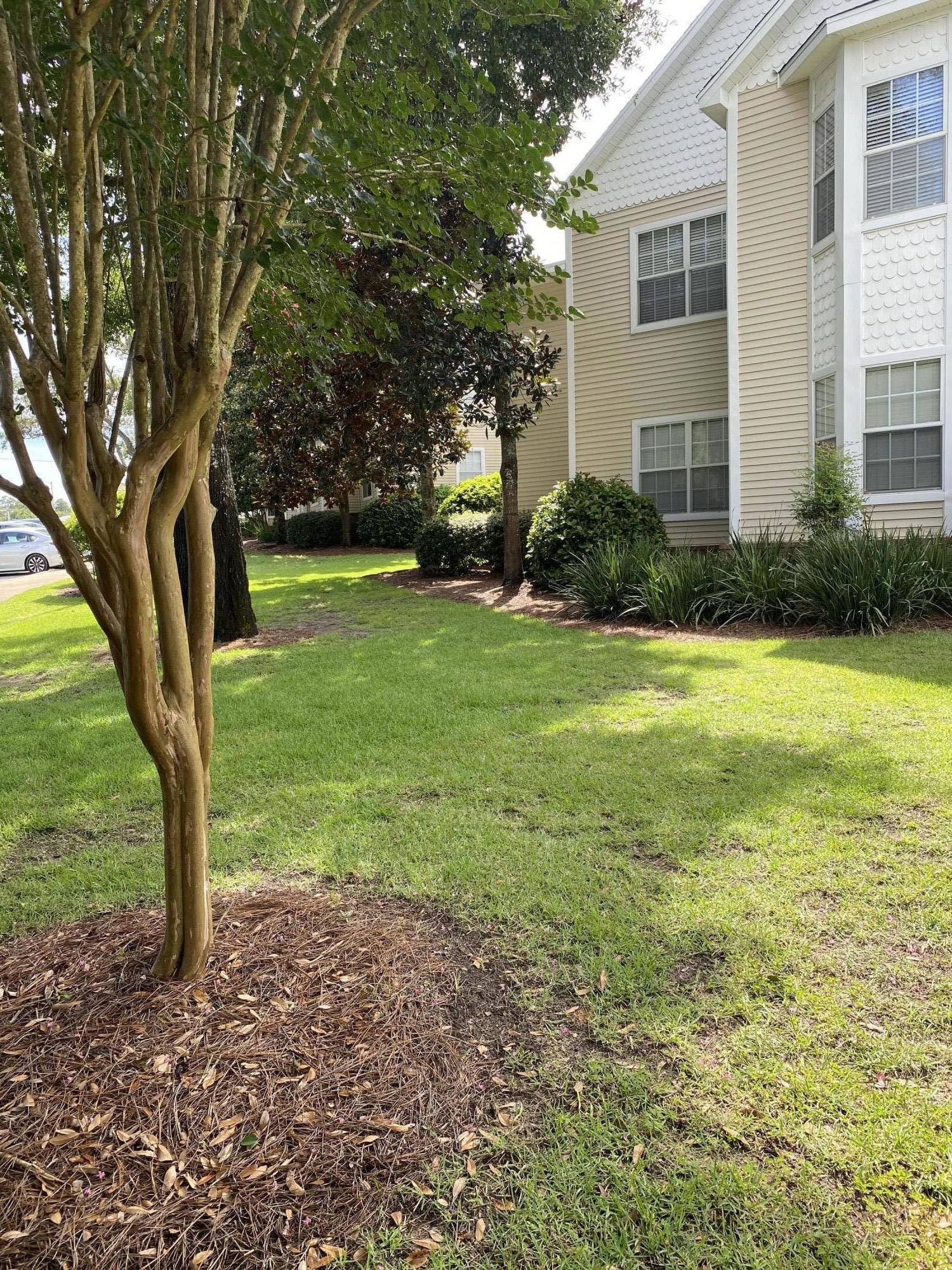 THE OAKS AT NICEVILLE - Residential