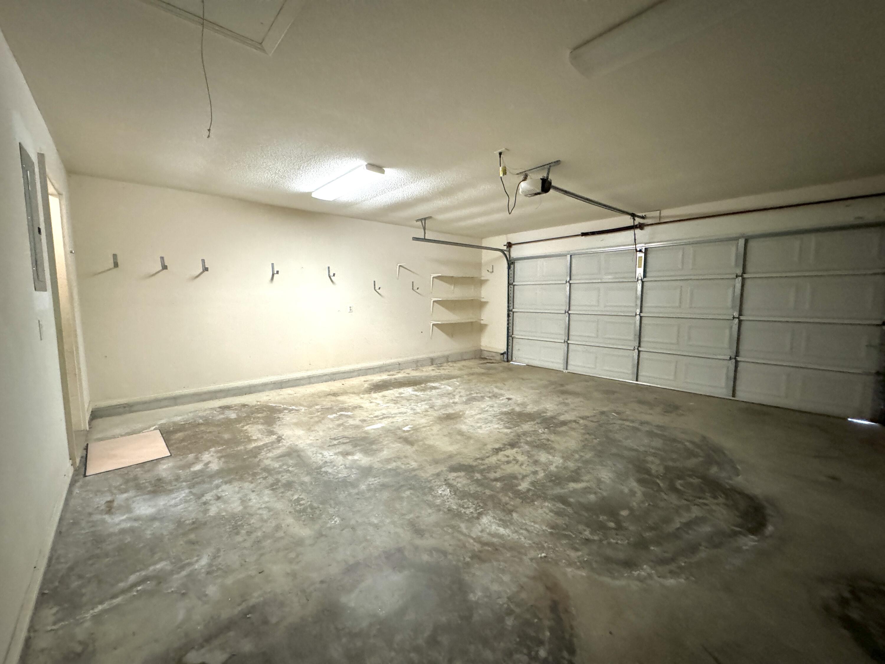 HOLIDAY SHORES ESTATES 3RD ADDN - Residential