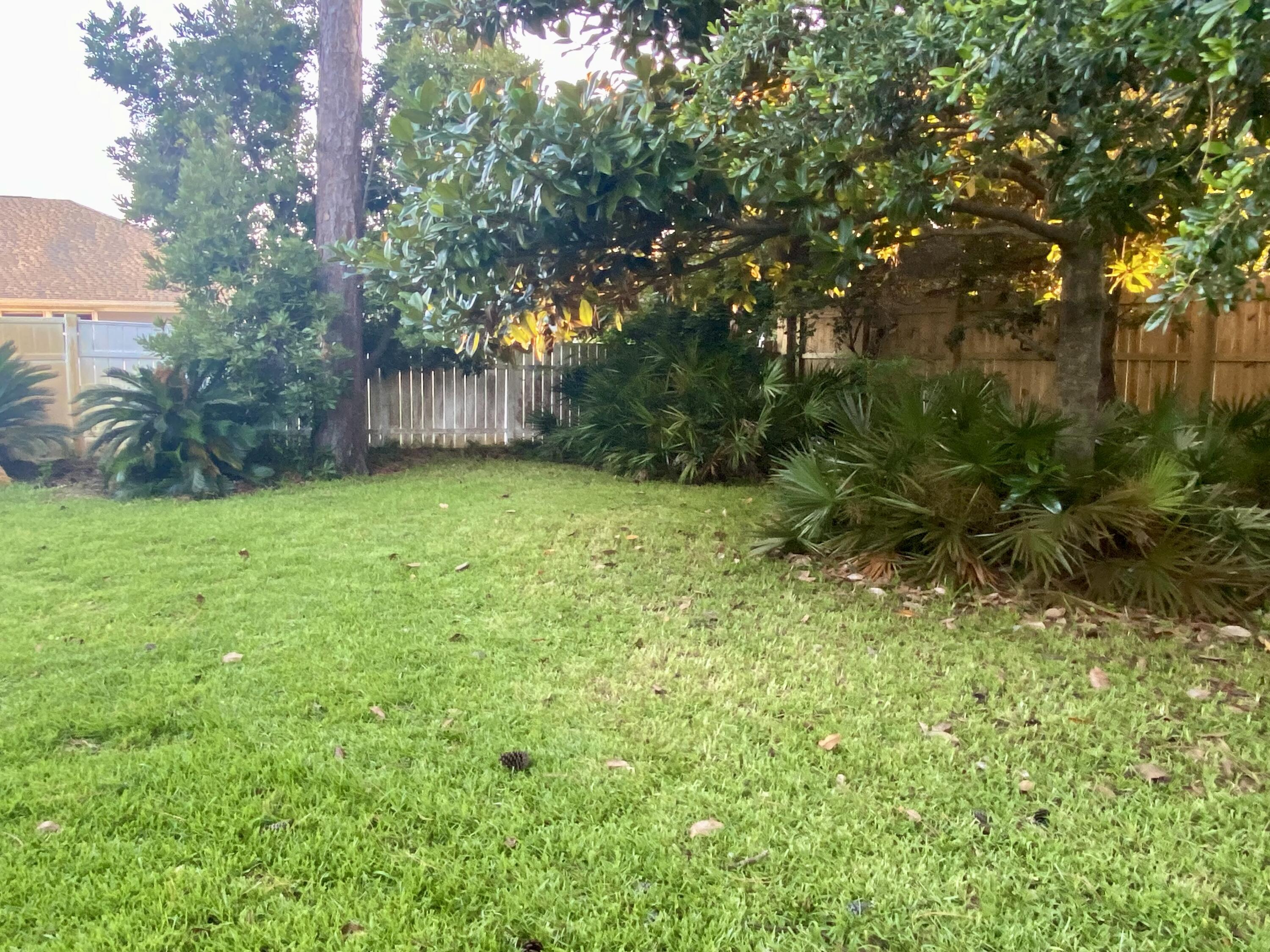 HOLIDAY SHORES ESTATES 3RD ADDN - Residential