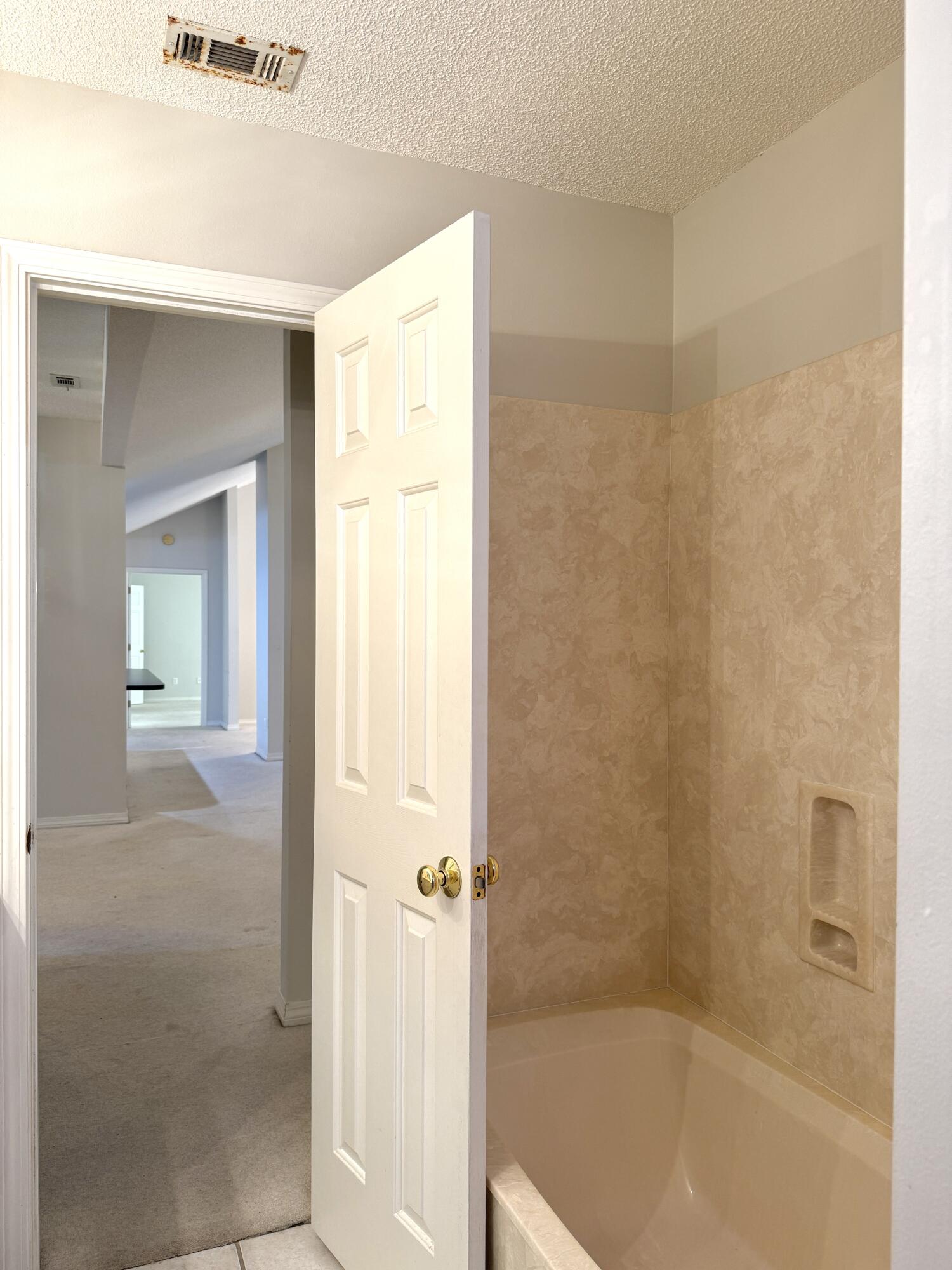 HOLIDAY SHORES ESTATES 3RD ADDN - Residential