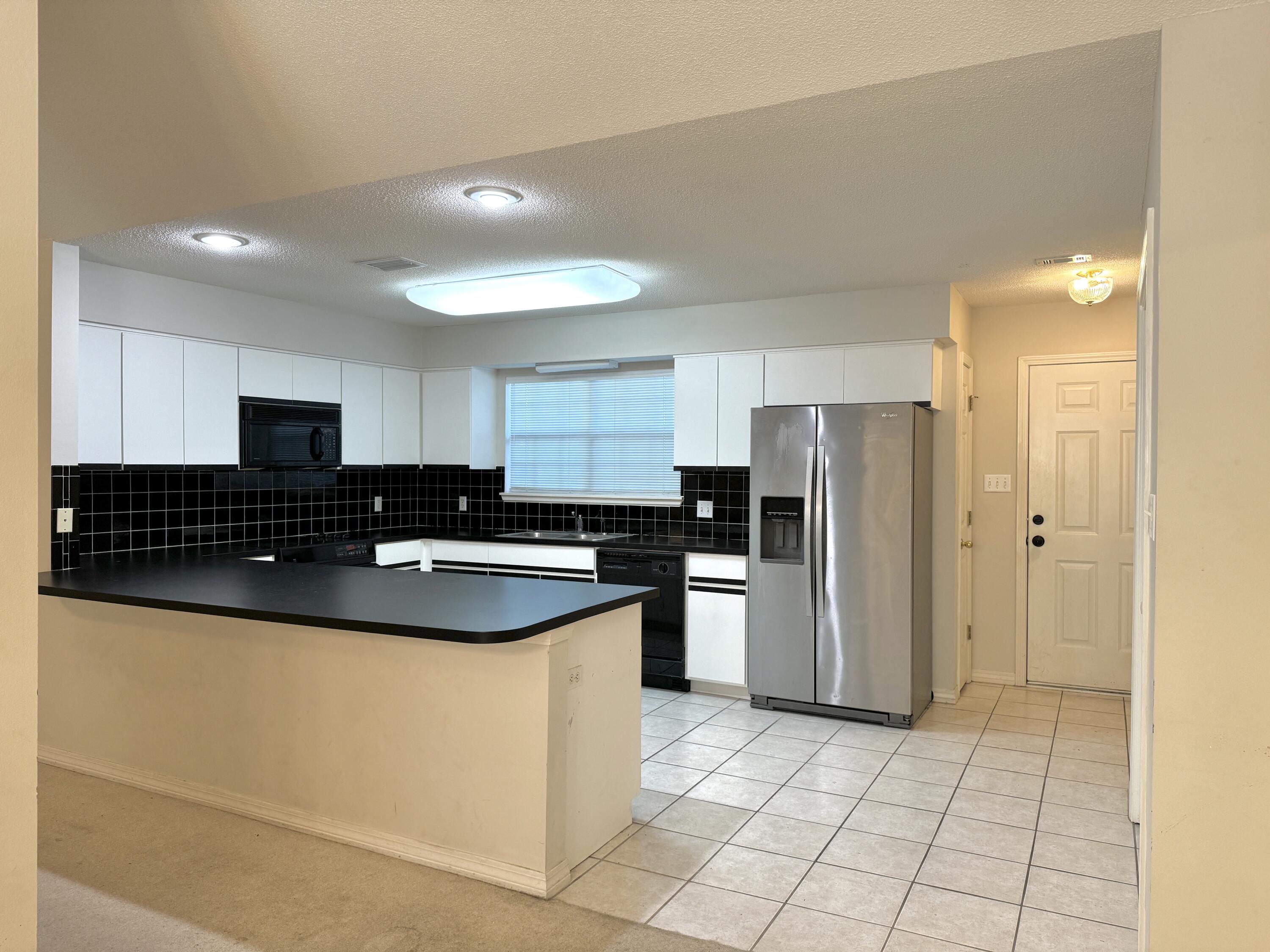 HOLIDAY SHORES ESTATES 3RD ADDN - Residential