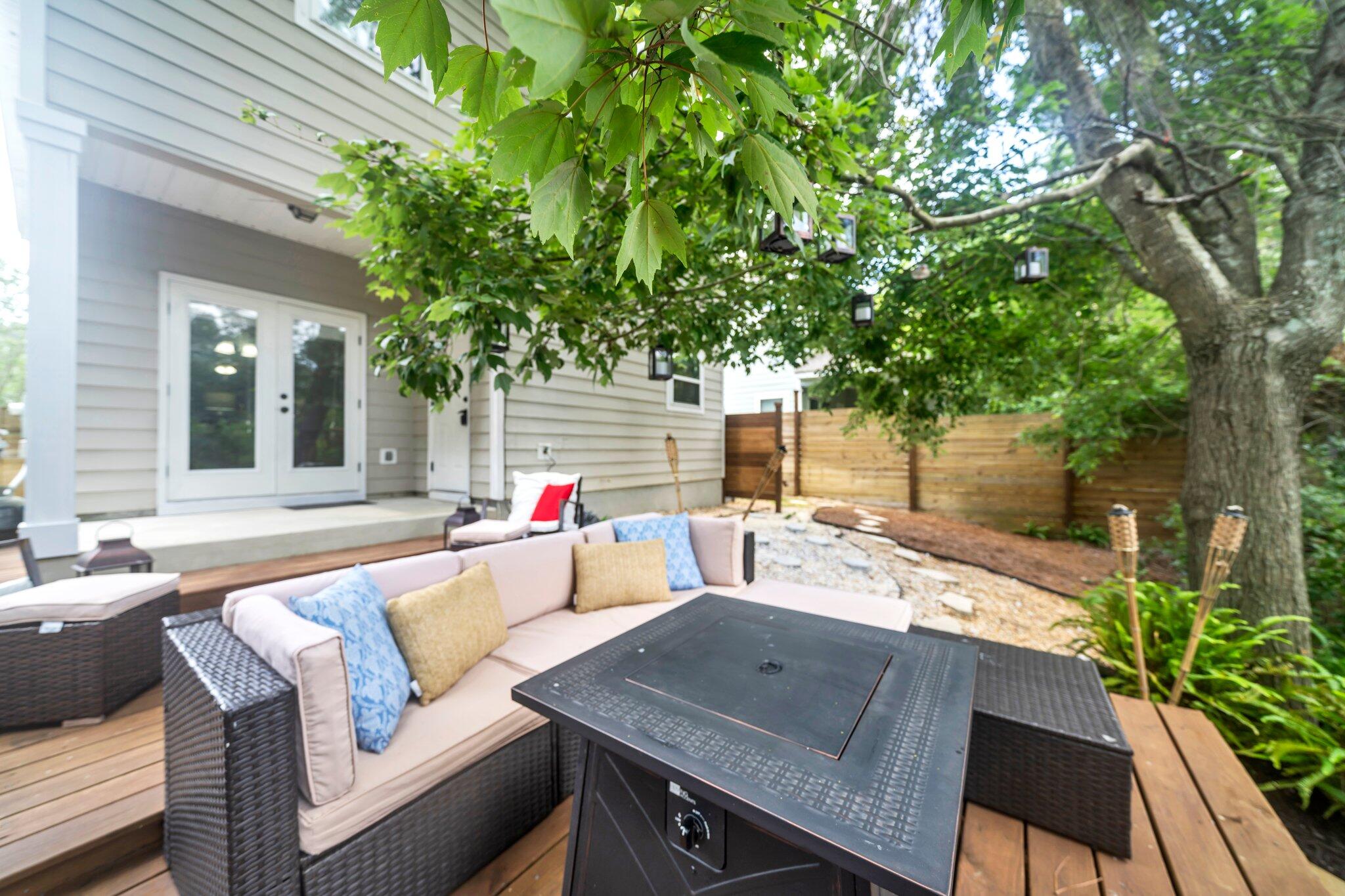 MOSAIC OAKS S/D - Residential