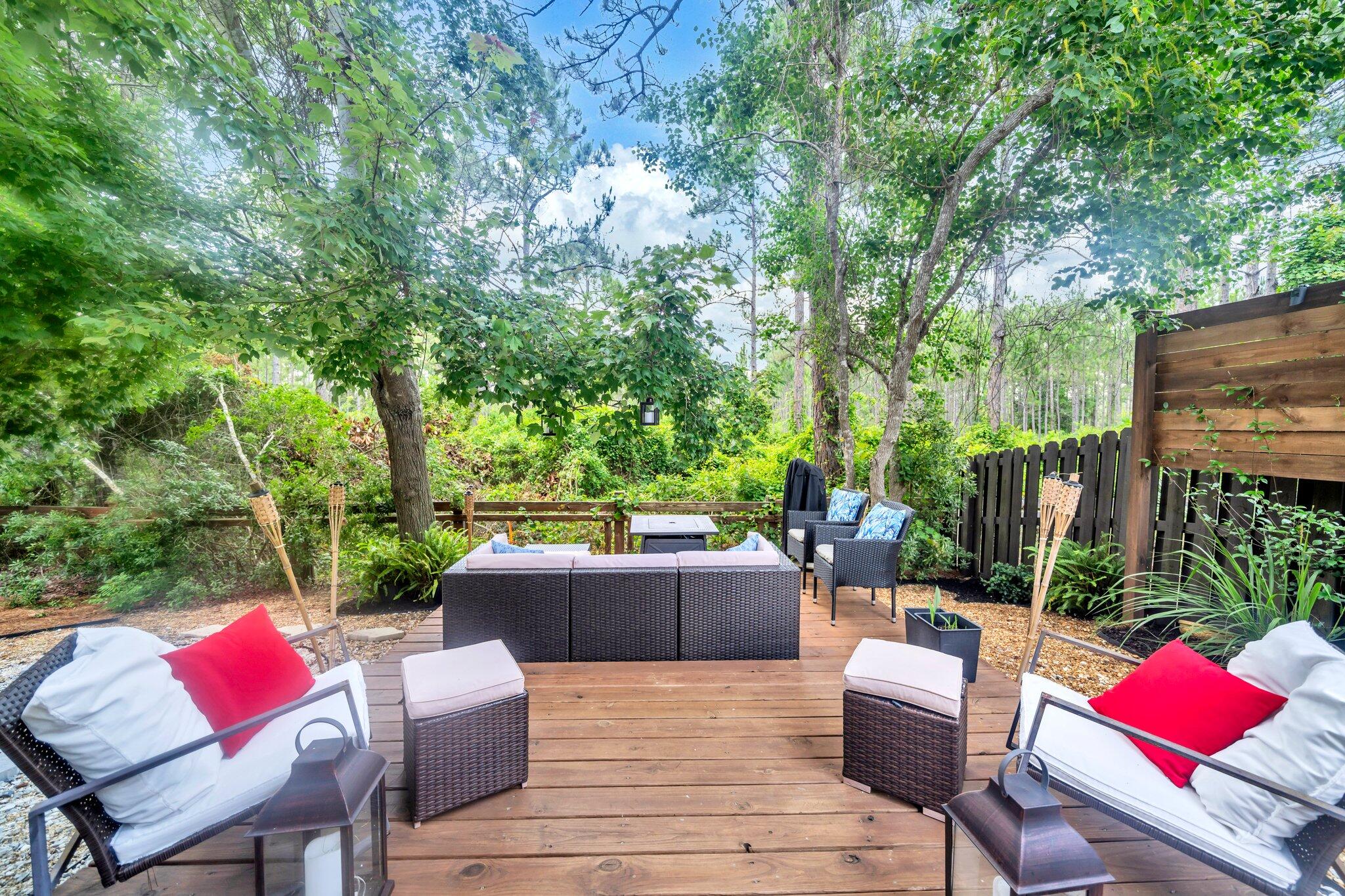 MOSAIC OAKS S/D - Residential