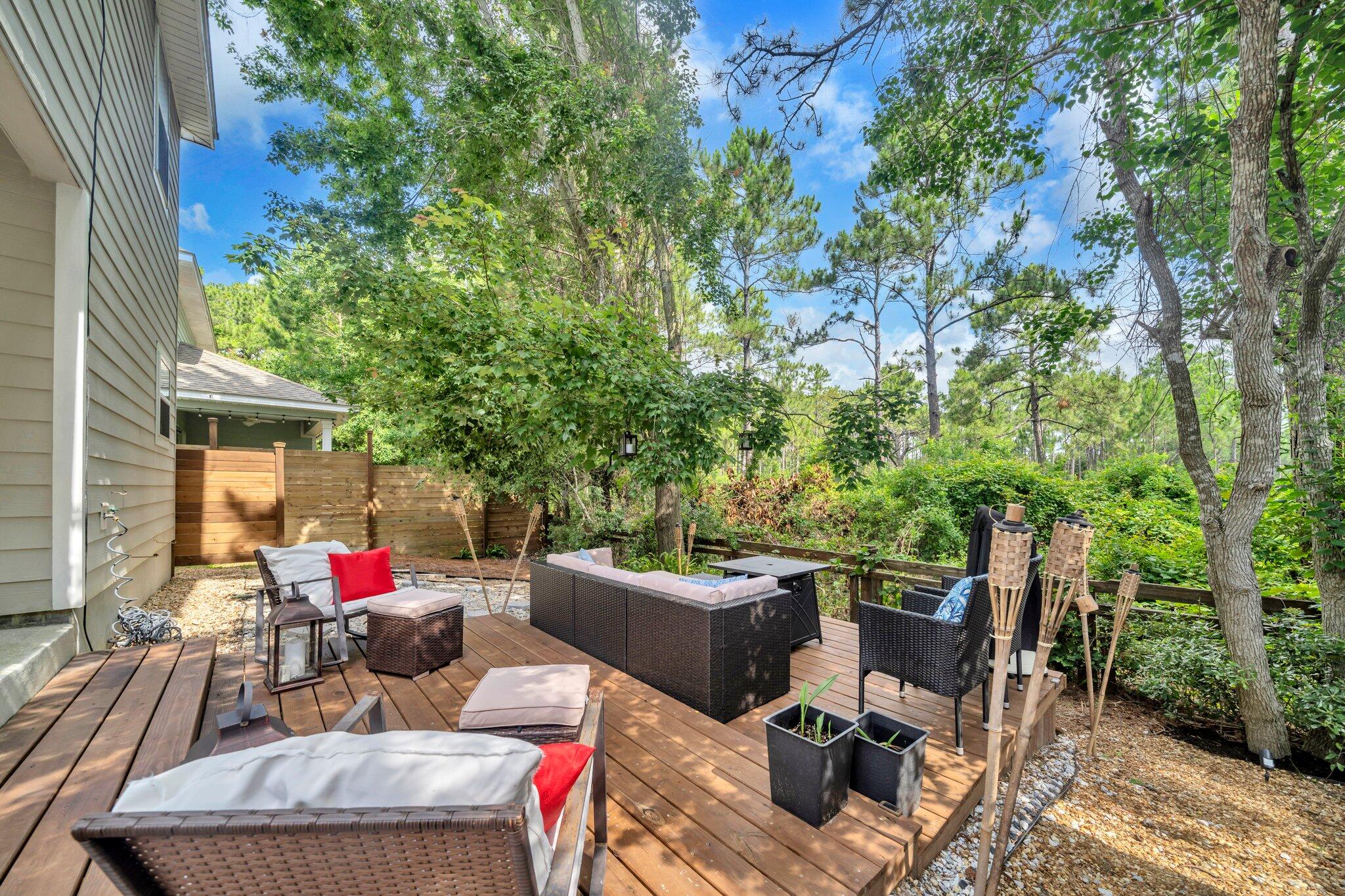MOSAIC OAKS S/D - Residential