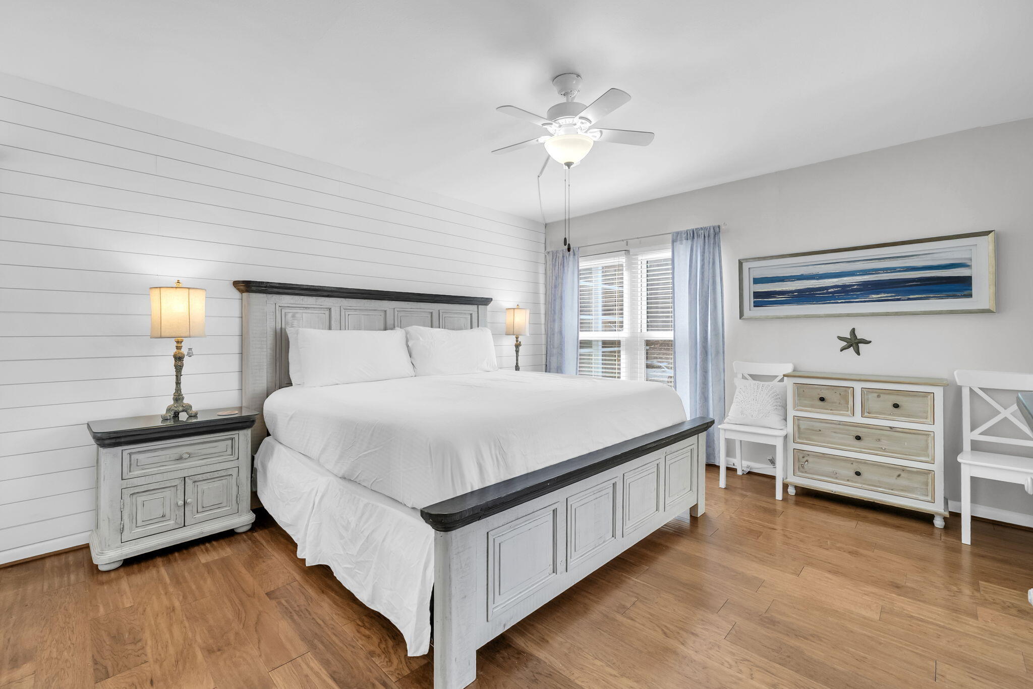 EMERALD ISLE - Residential