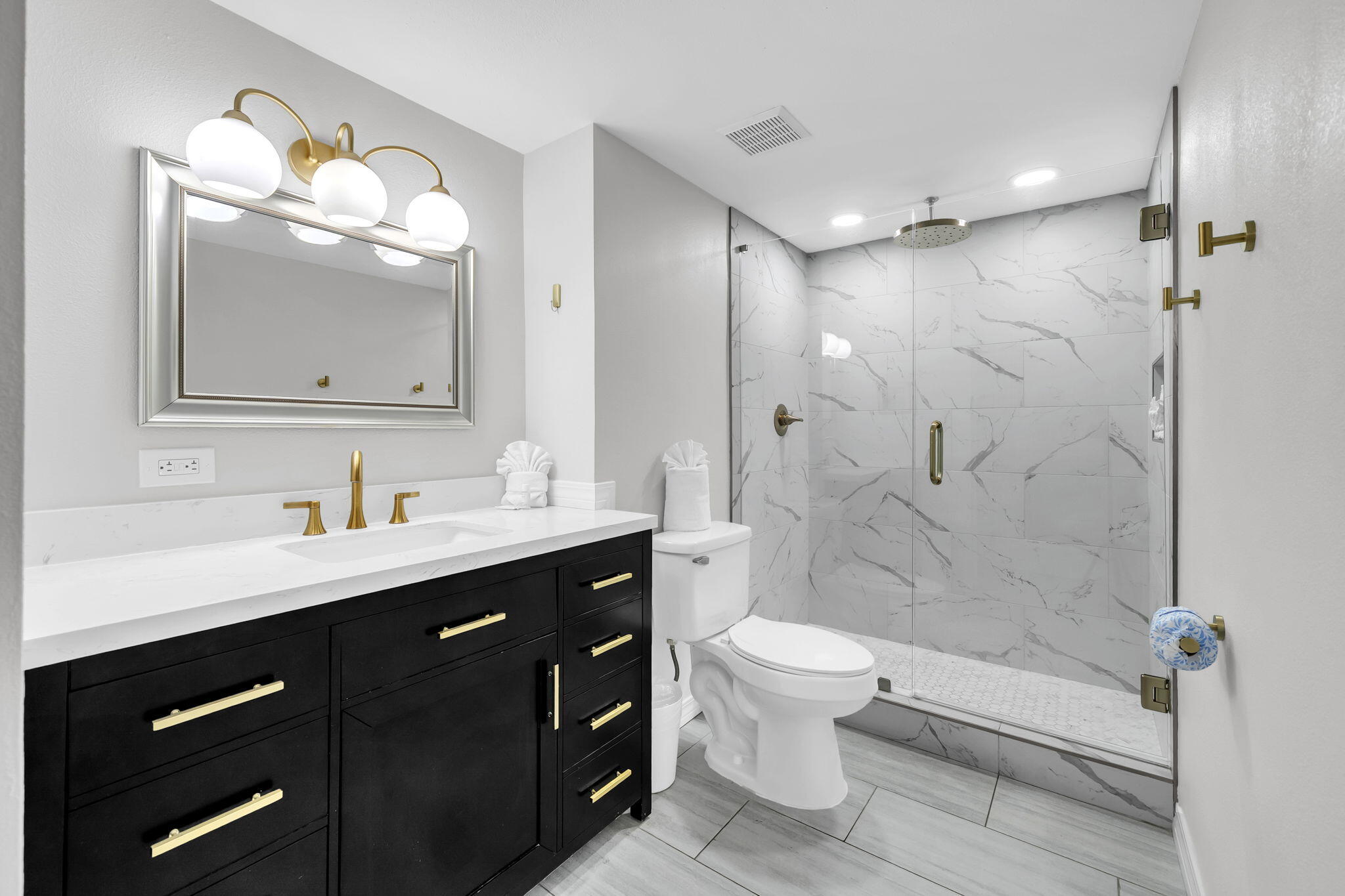 EMERALD ISLE - Residential