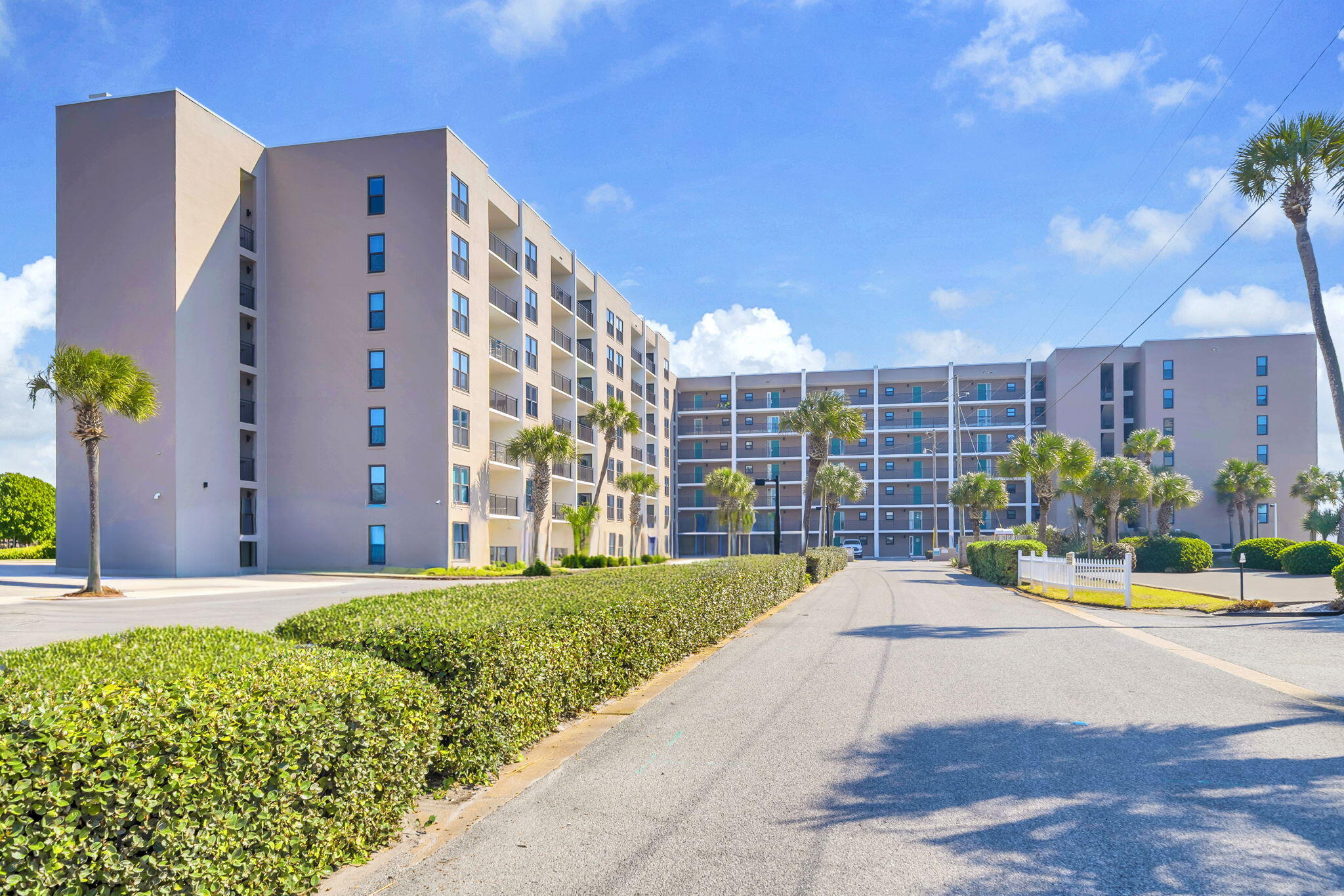 EMERALD ISLE - Residential