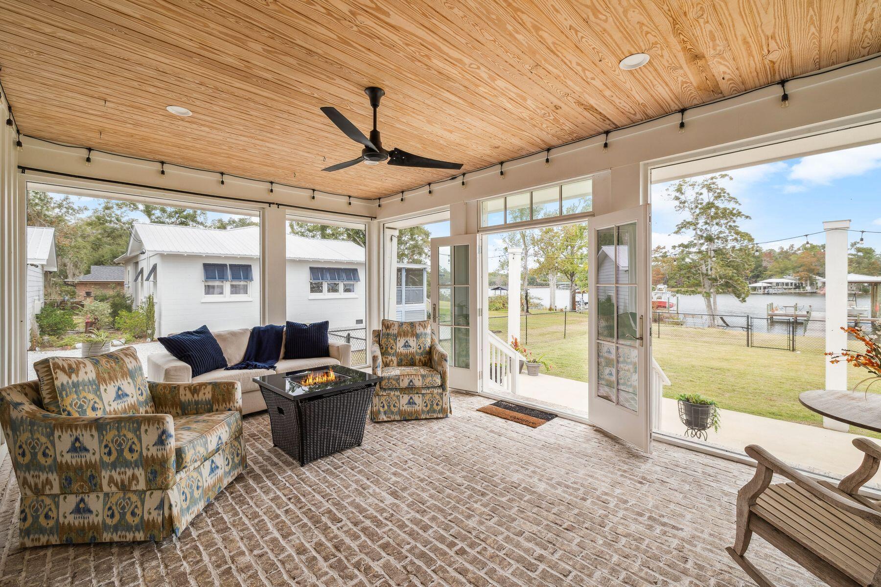 MALLET BAYOU REACH PH 1 - Residential