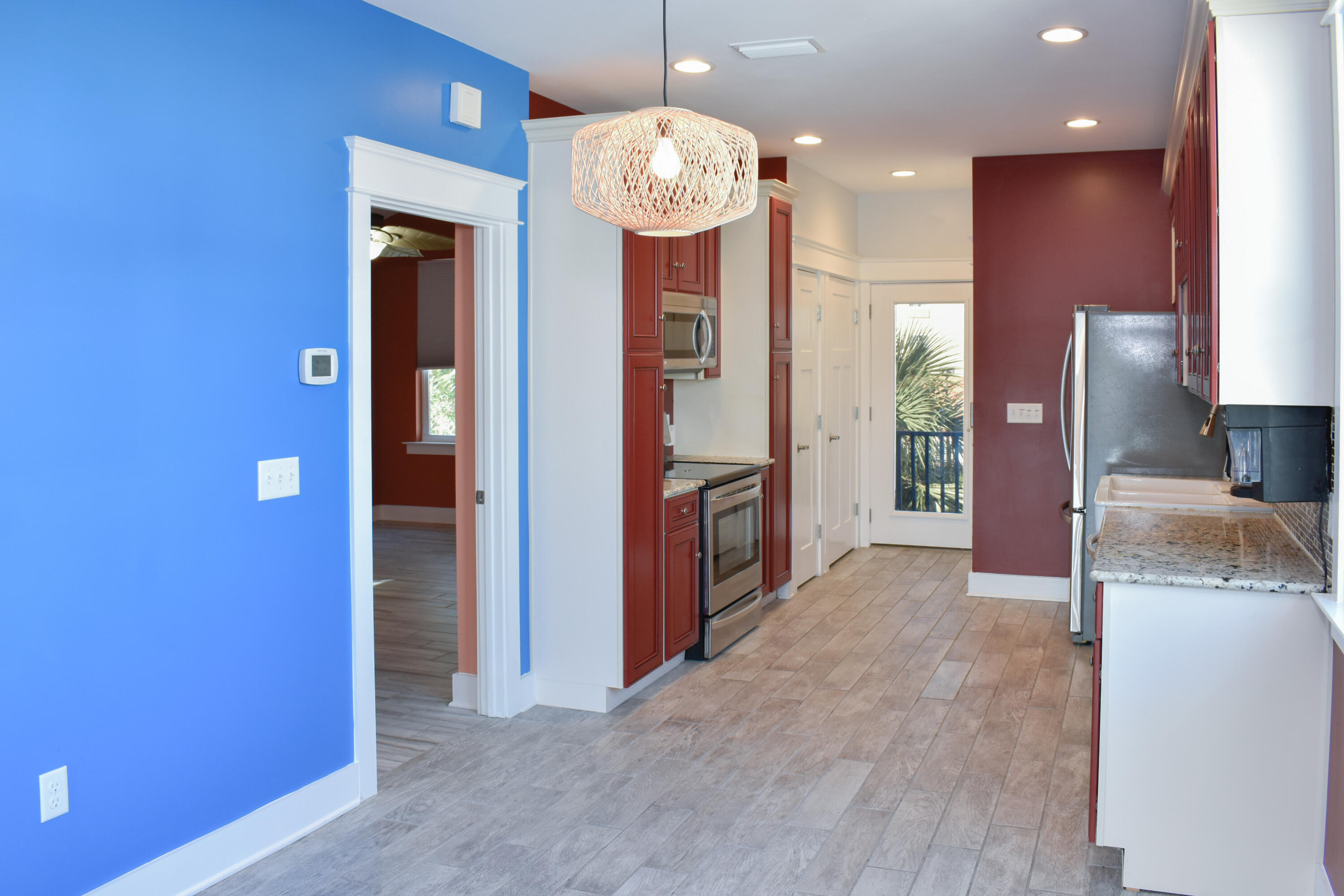 CRYSTAL BEACH - Residential