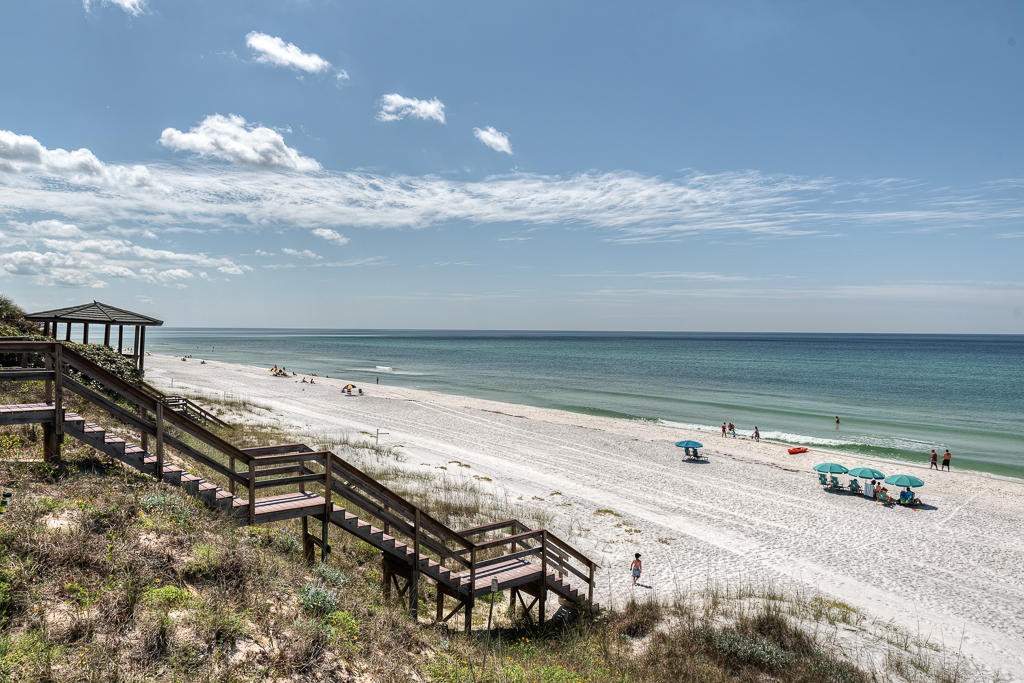 GROVE BY THE SEA - Residential