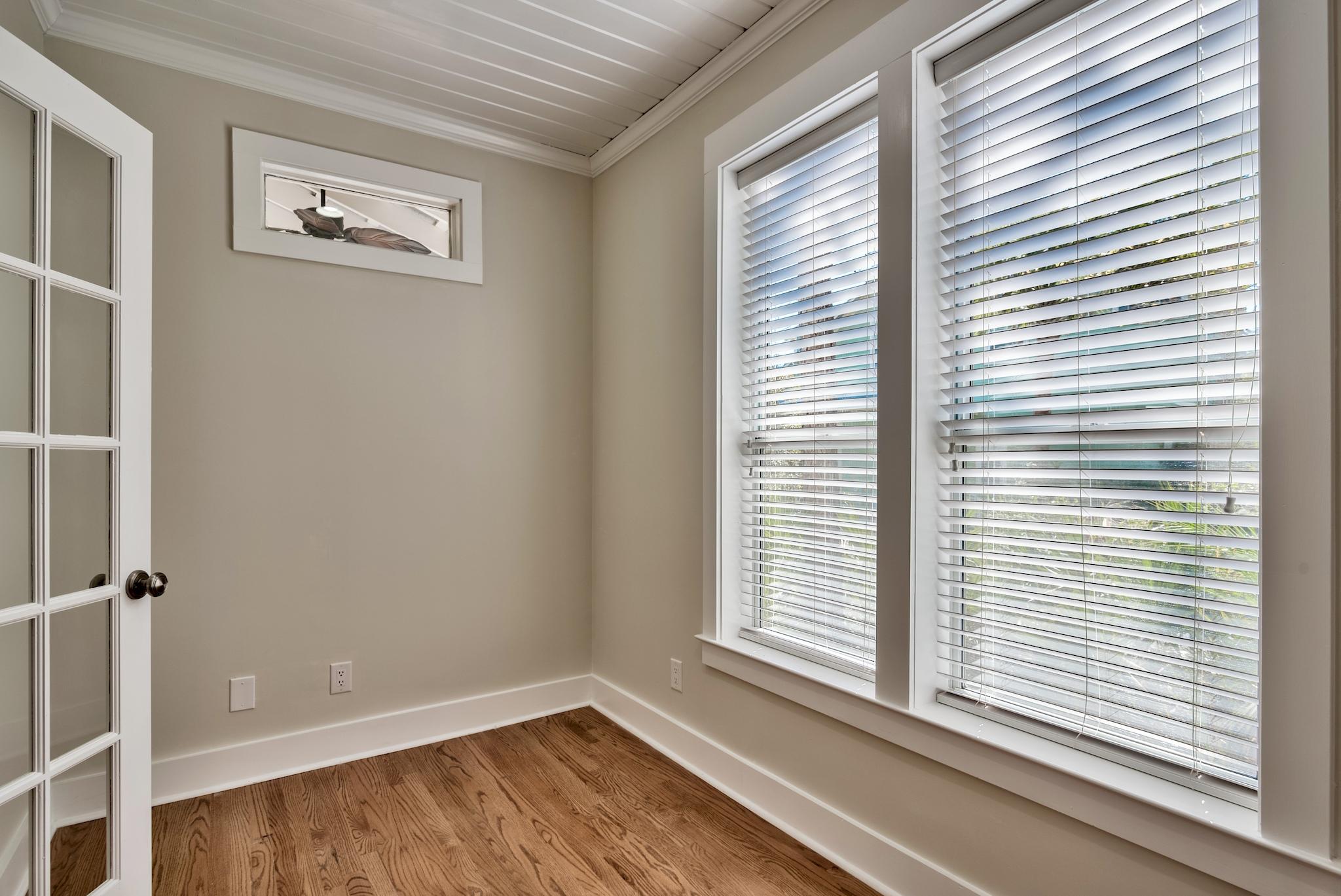 GROVE BY THE SEA - Residential