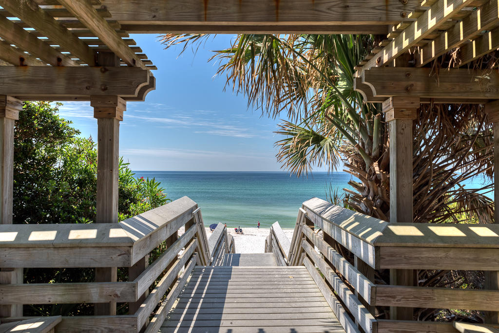 GROVE BY THE SEA - Residential