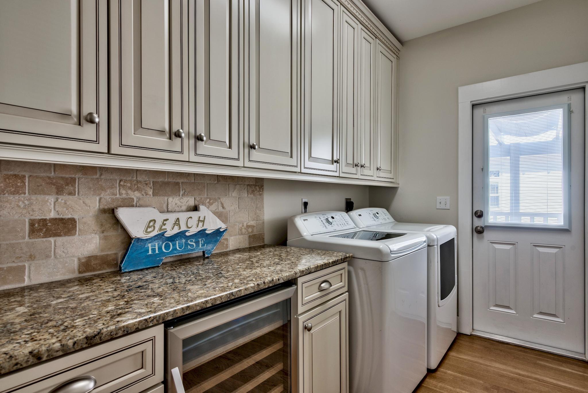 GROVE BY THE SEA - Residential