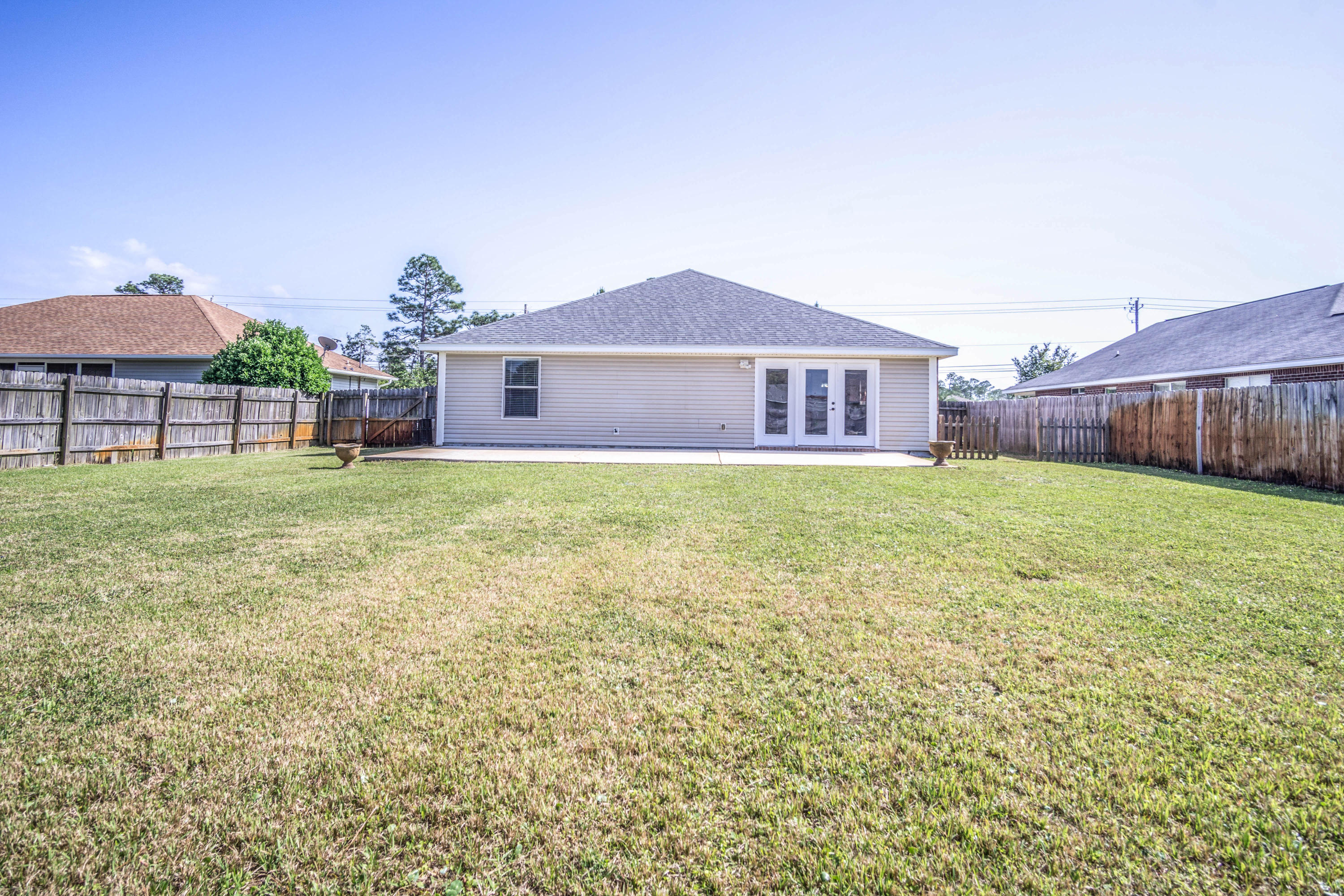 ROSS CROSSING - Residential