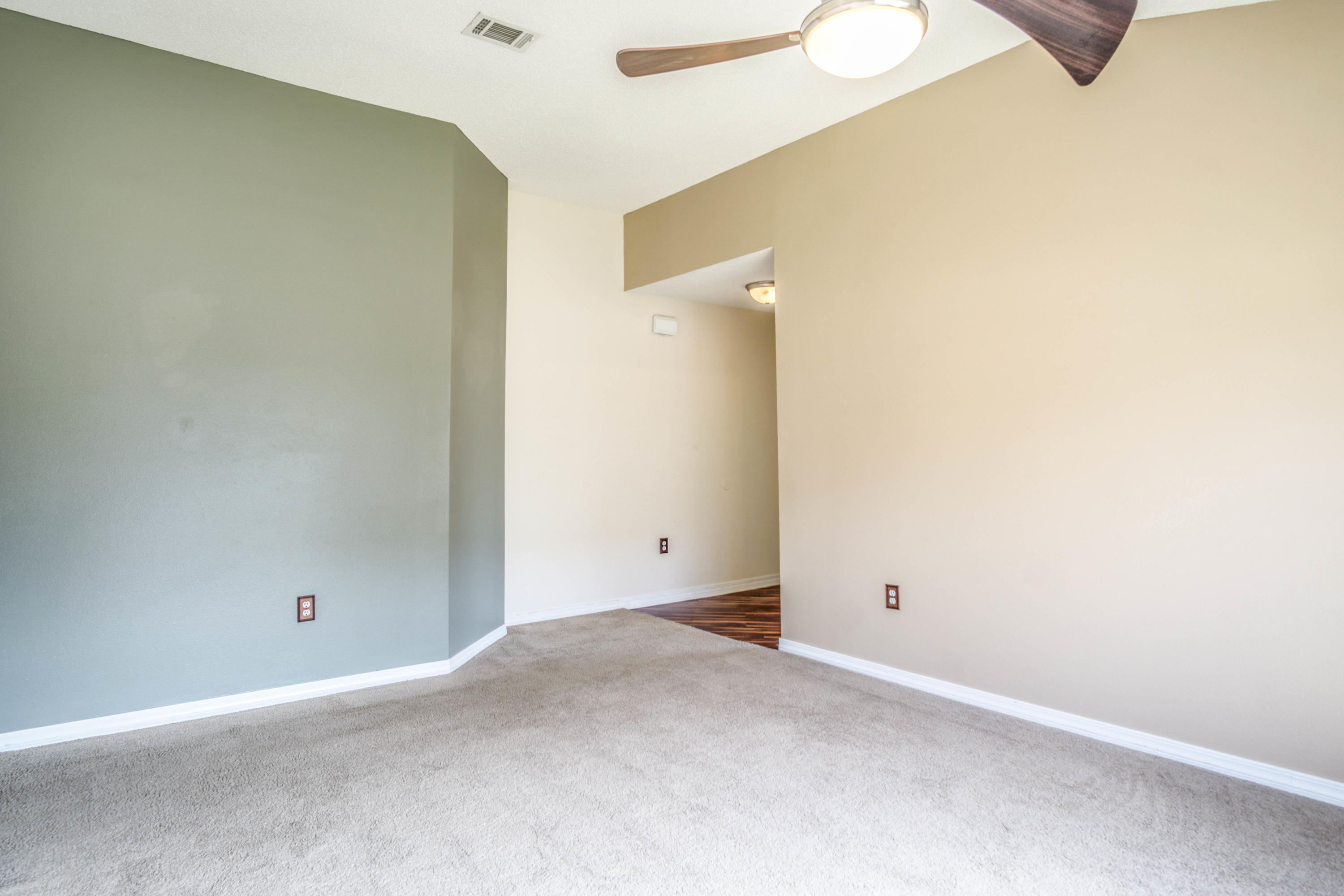 ROSS CROSSING - Residential