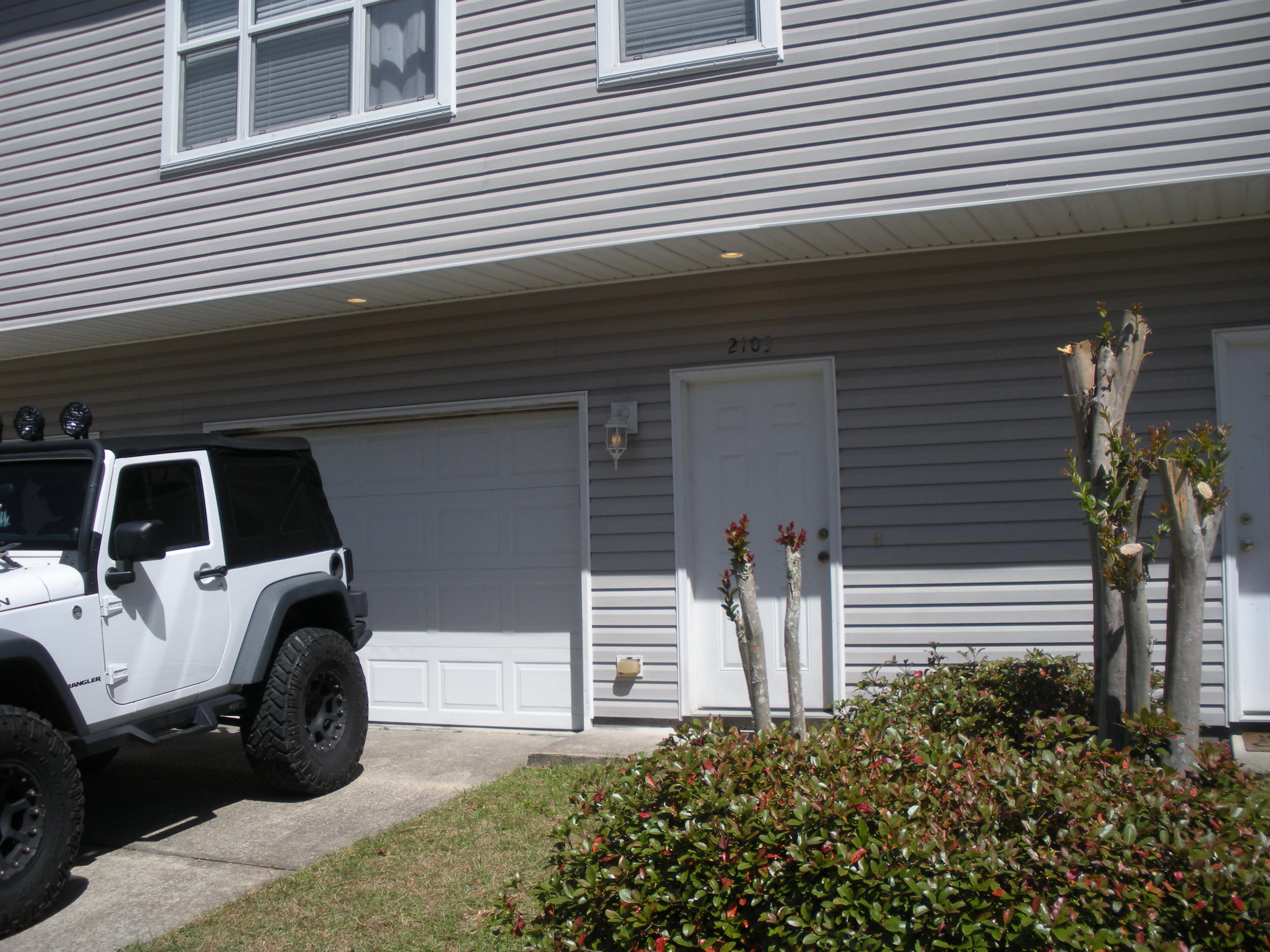 Forest Way T/H - Residential