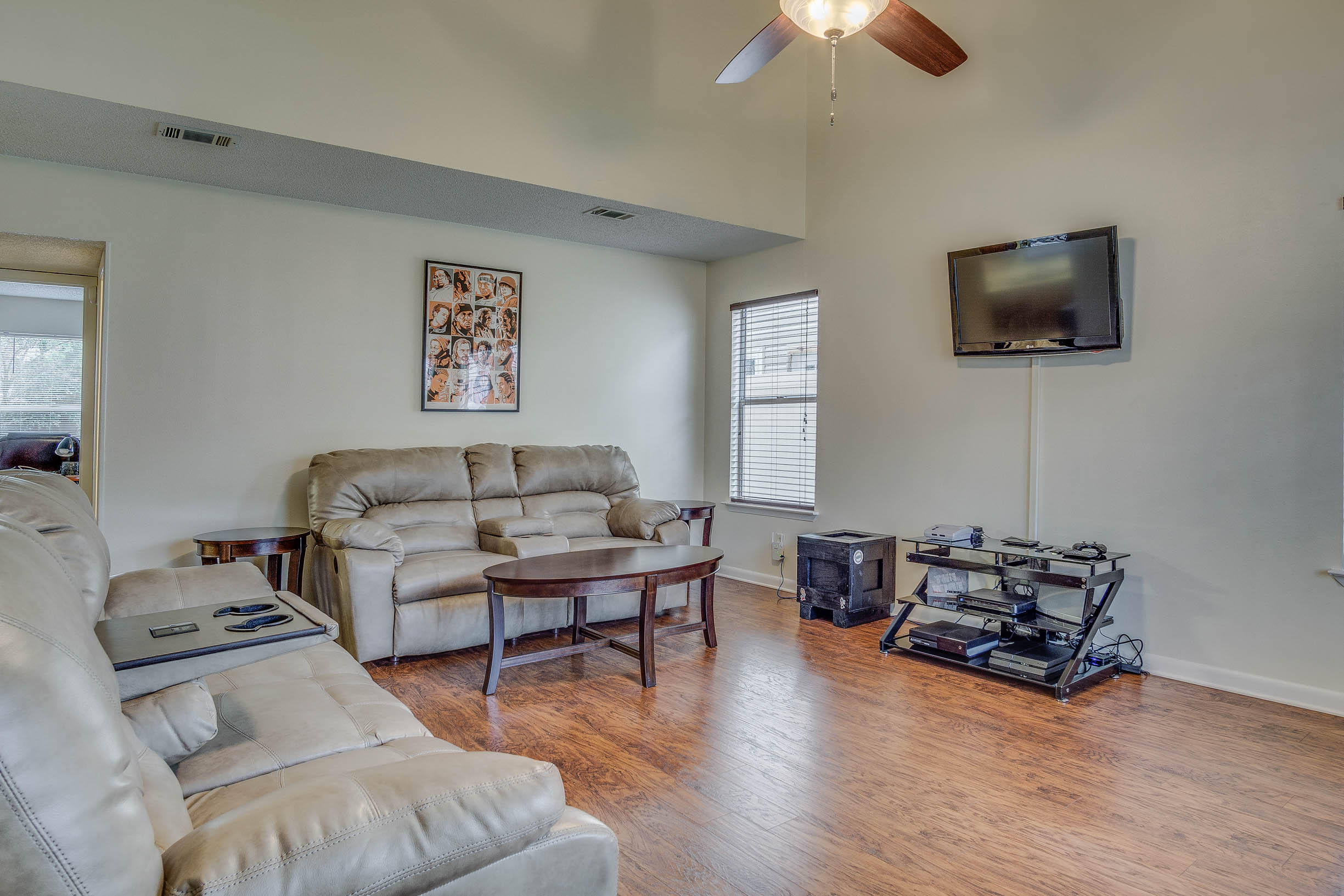 YORKTOWN AT WILLOW BEND - Residential