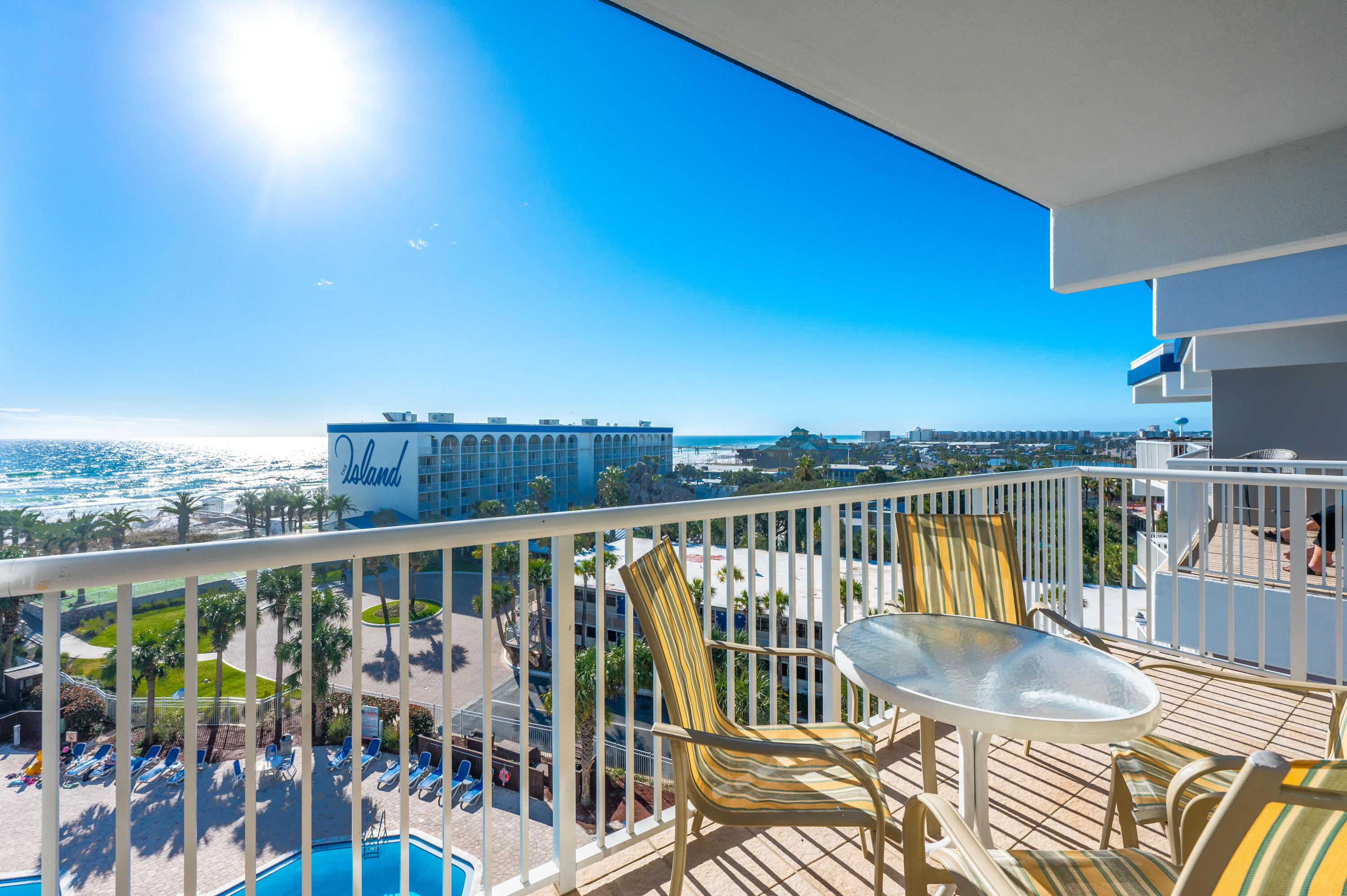 DESTIN WEST BEACH & BAY RESORT-GULFSIDE - Residential