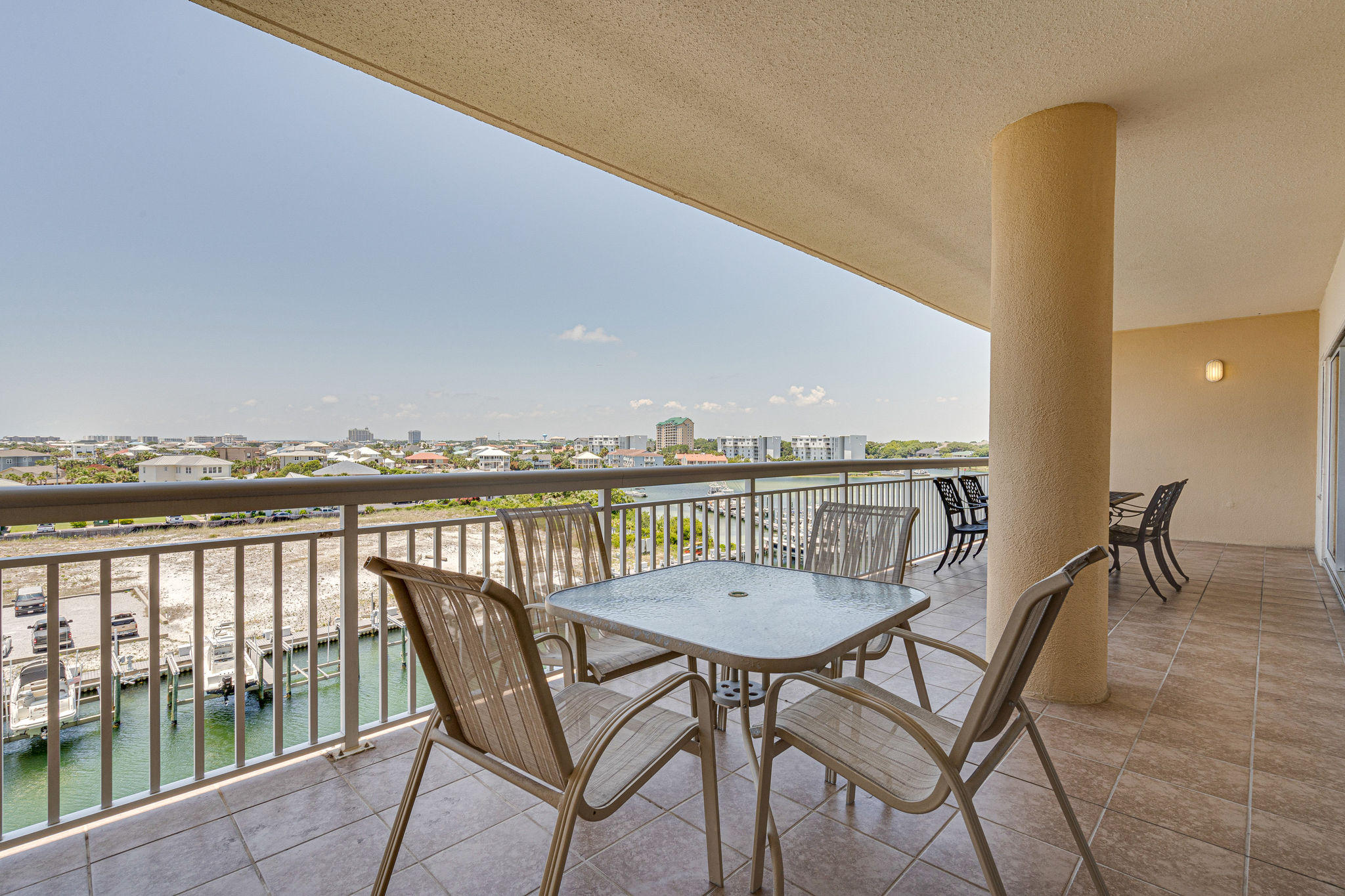 HARBOR LANDING - Residential