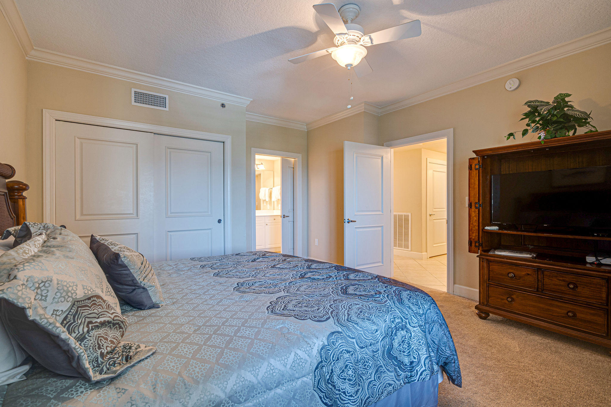 HARBOR LANDING - Residential