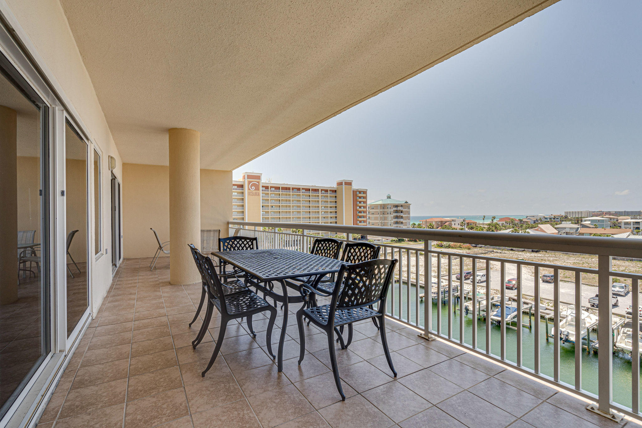 HARBOR LANDING - Residential