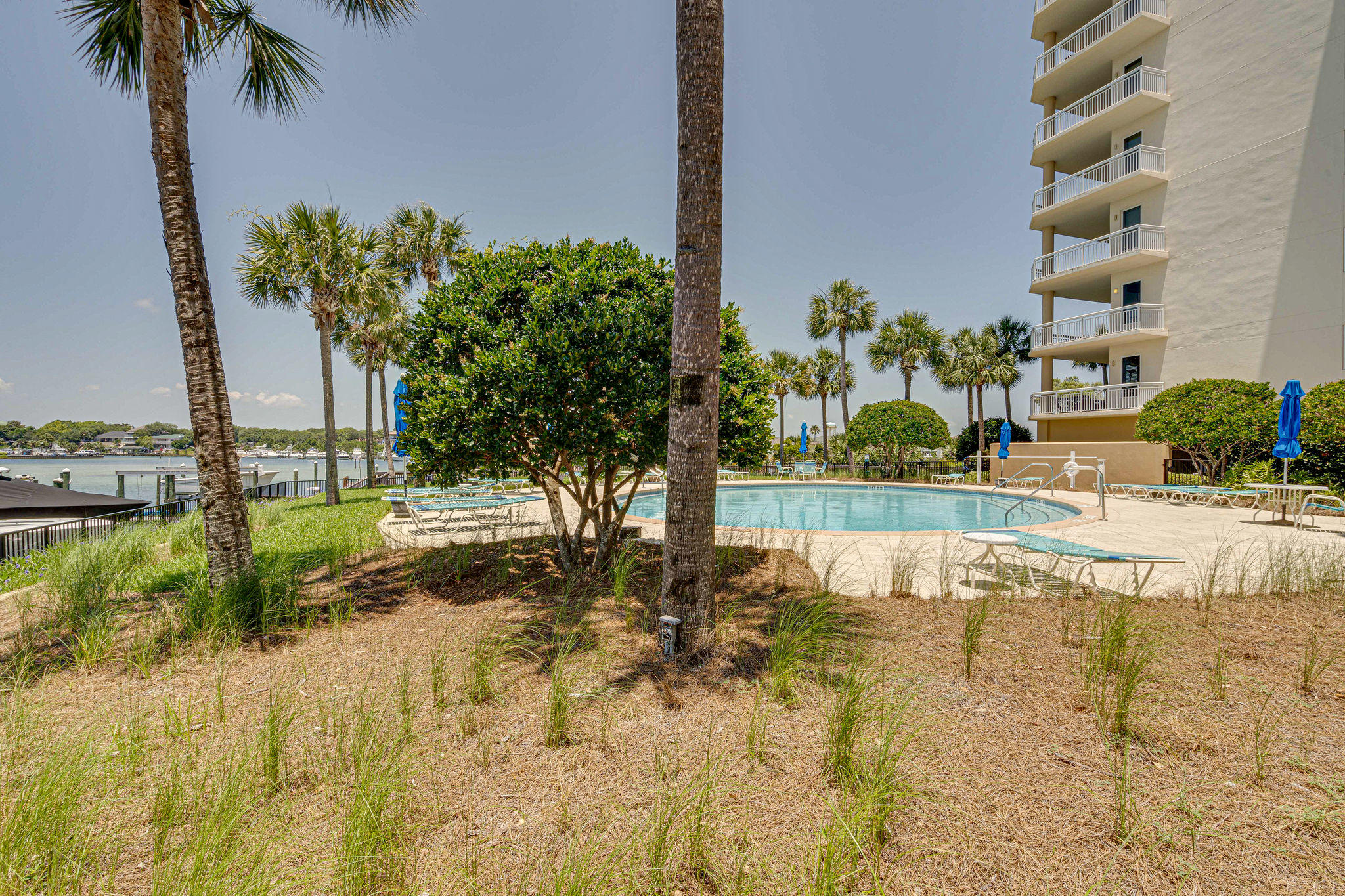 HARBOR LANDING - Residential