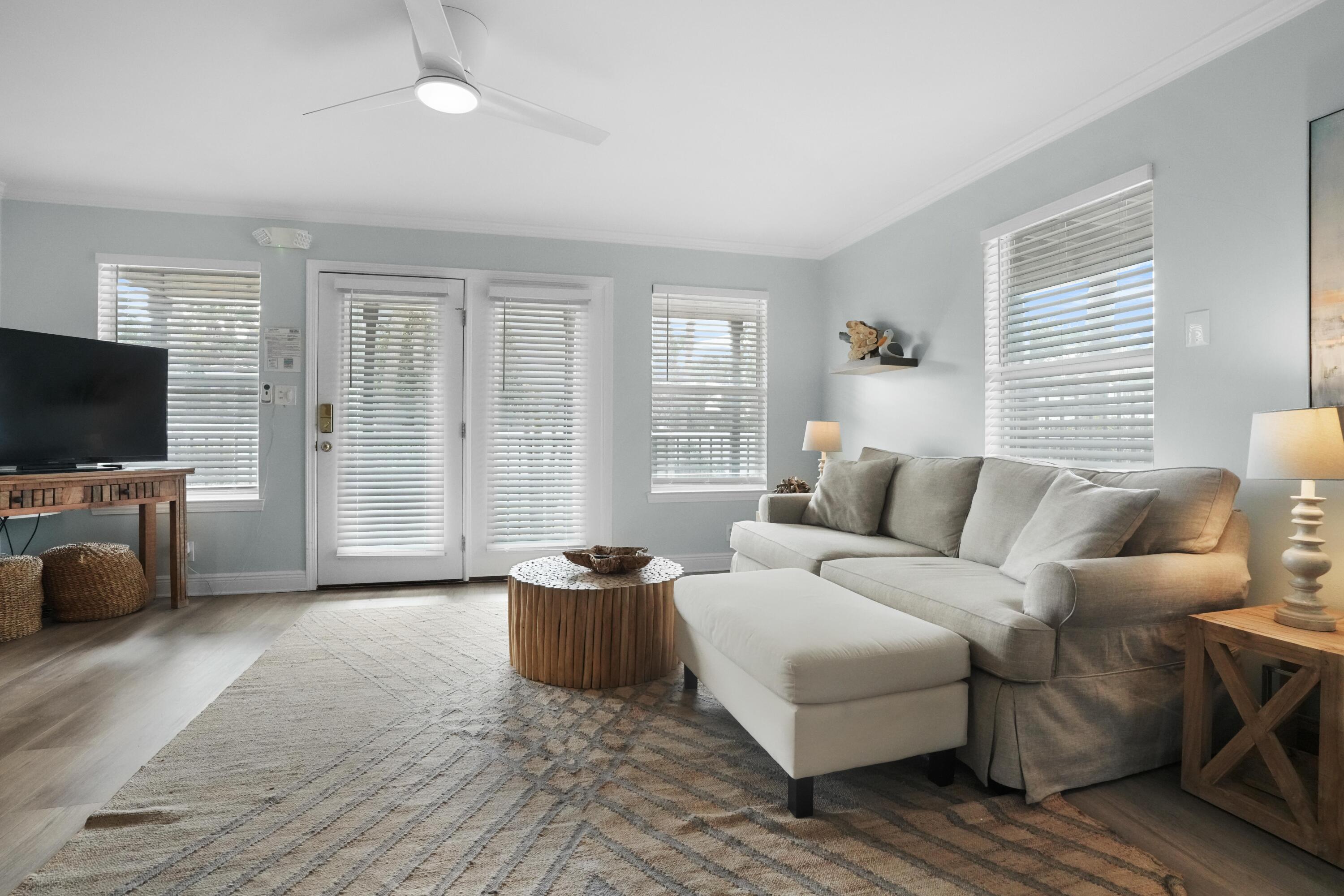 WINDANCER SHORES - Residential