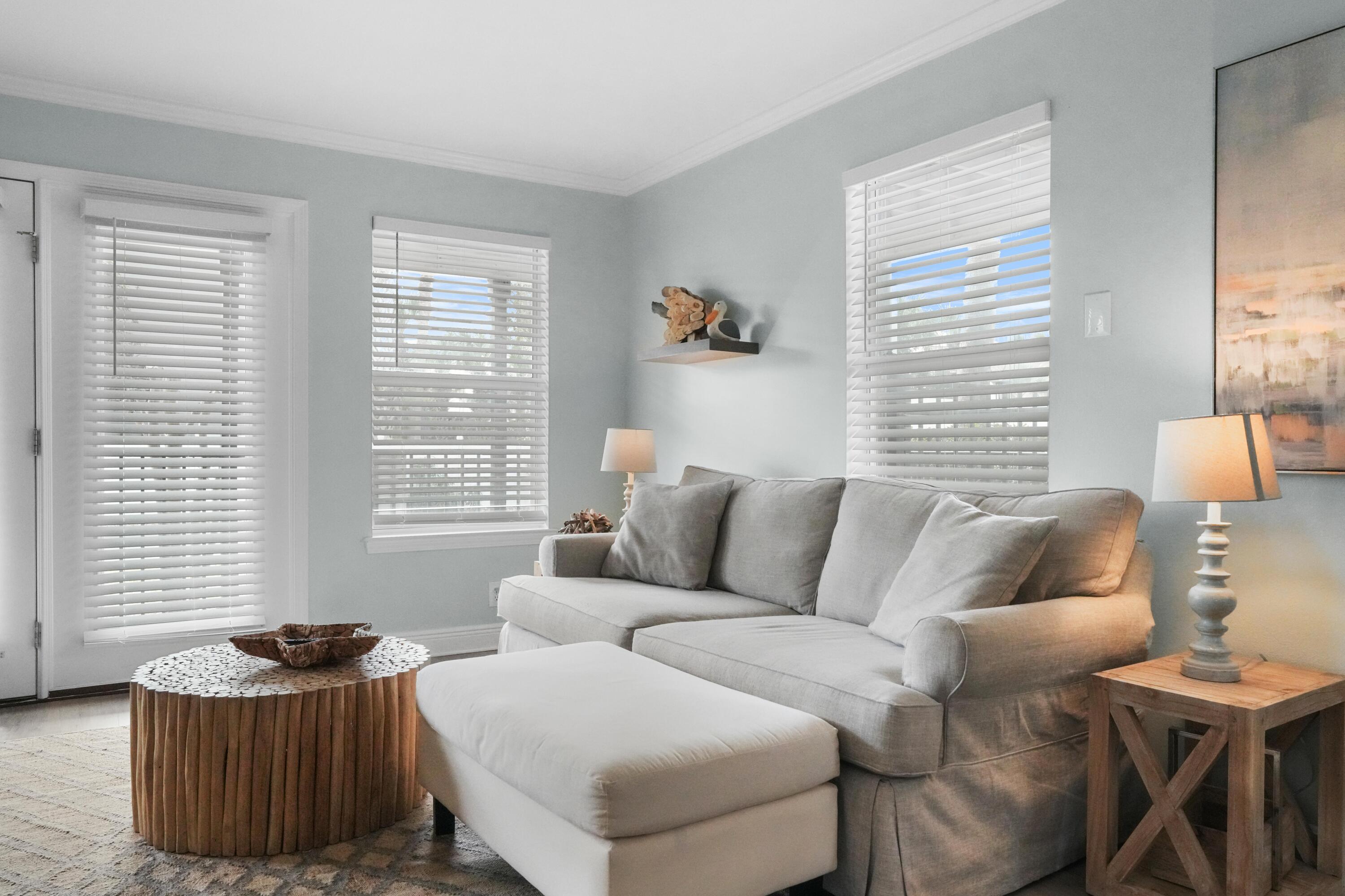 WINDANCER SHORES - Residential