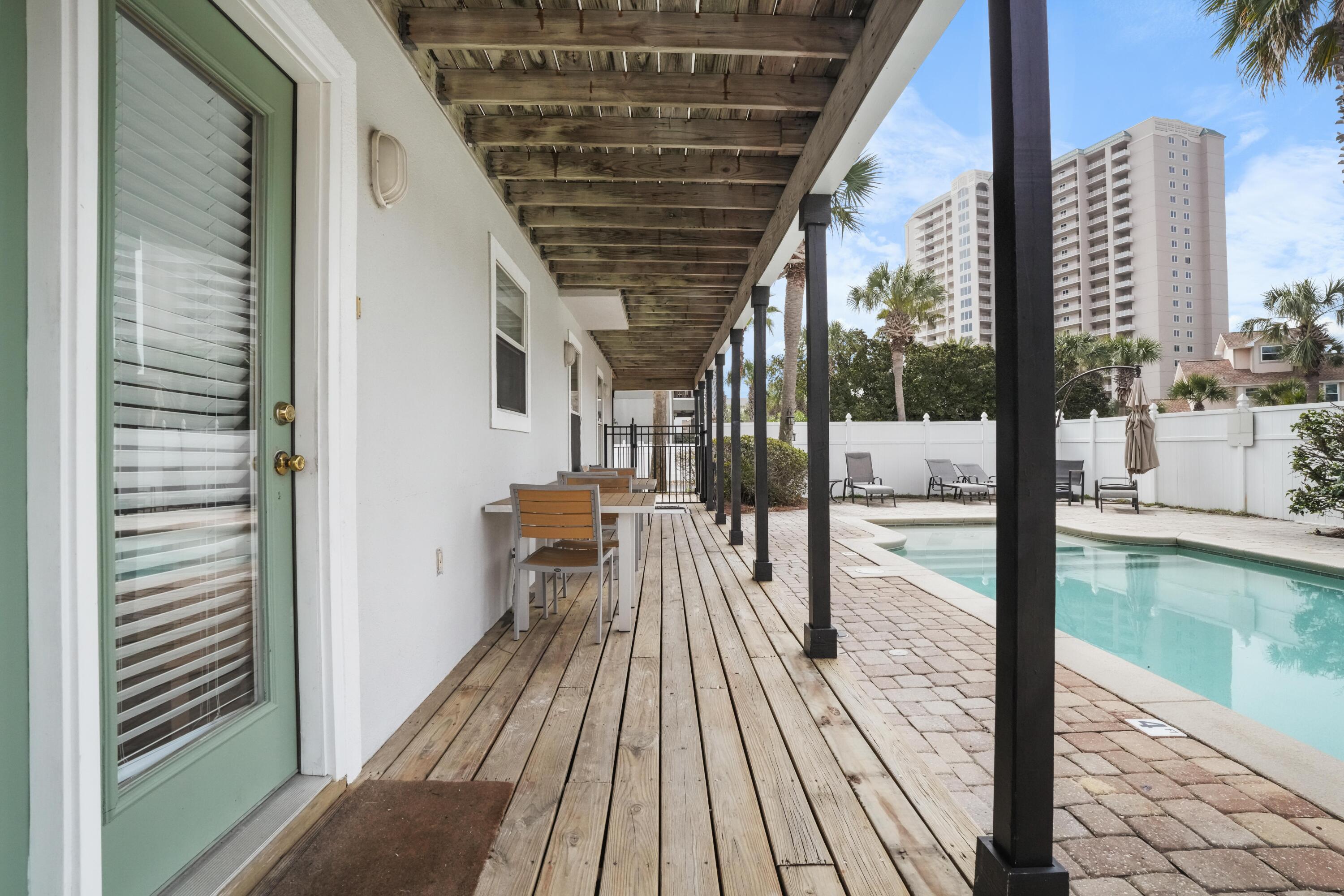 WINDANCER SHORES - Residential