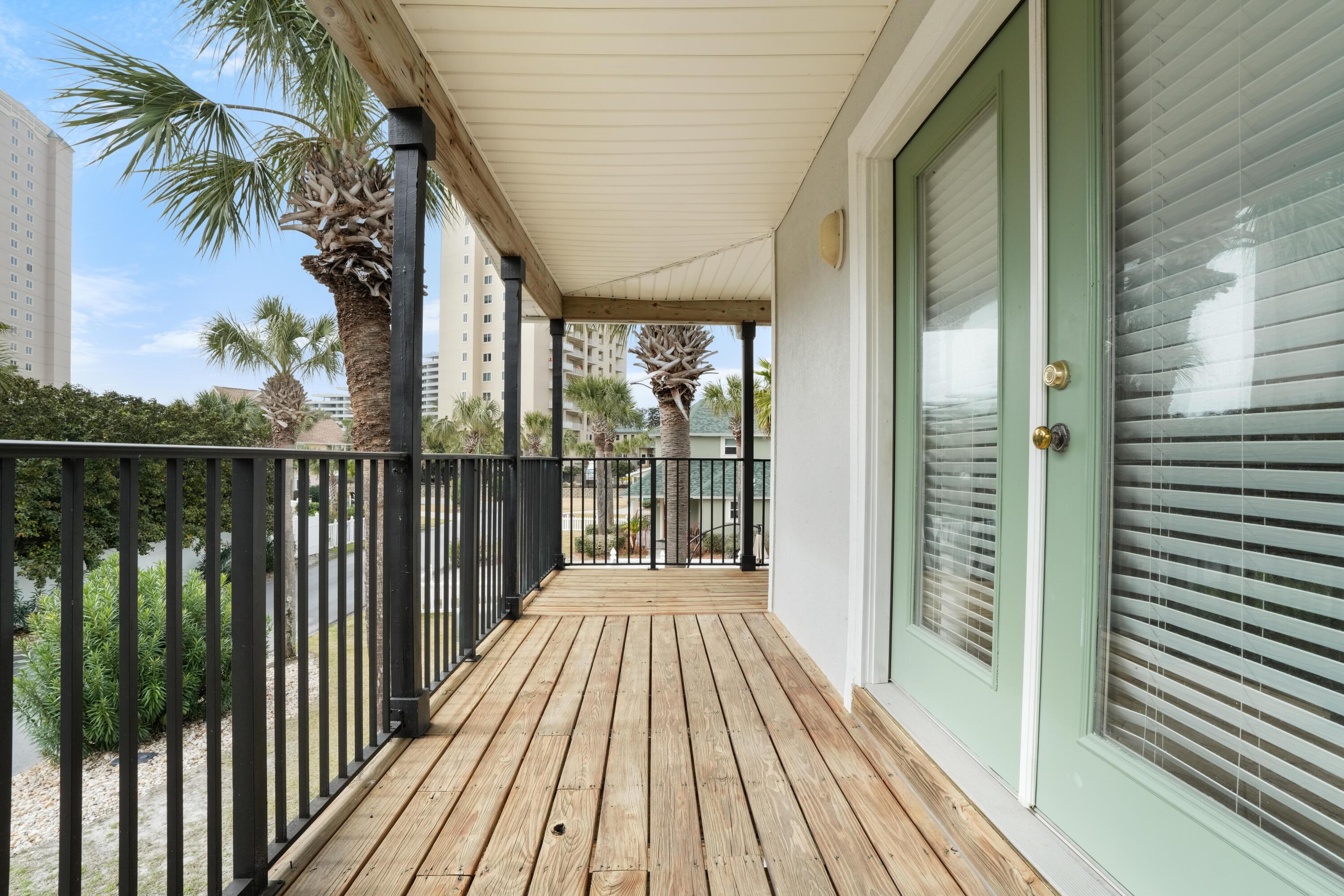 WINDANCER SHORES - Residential