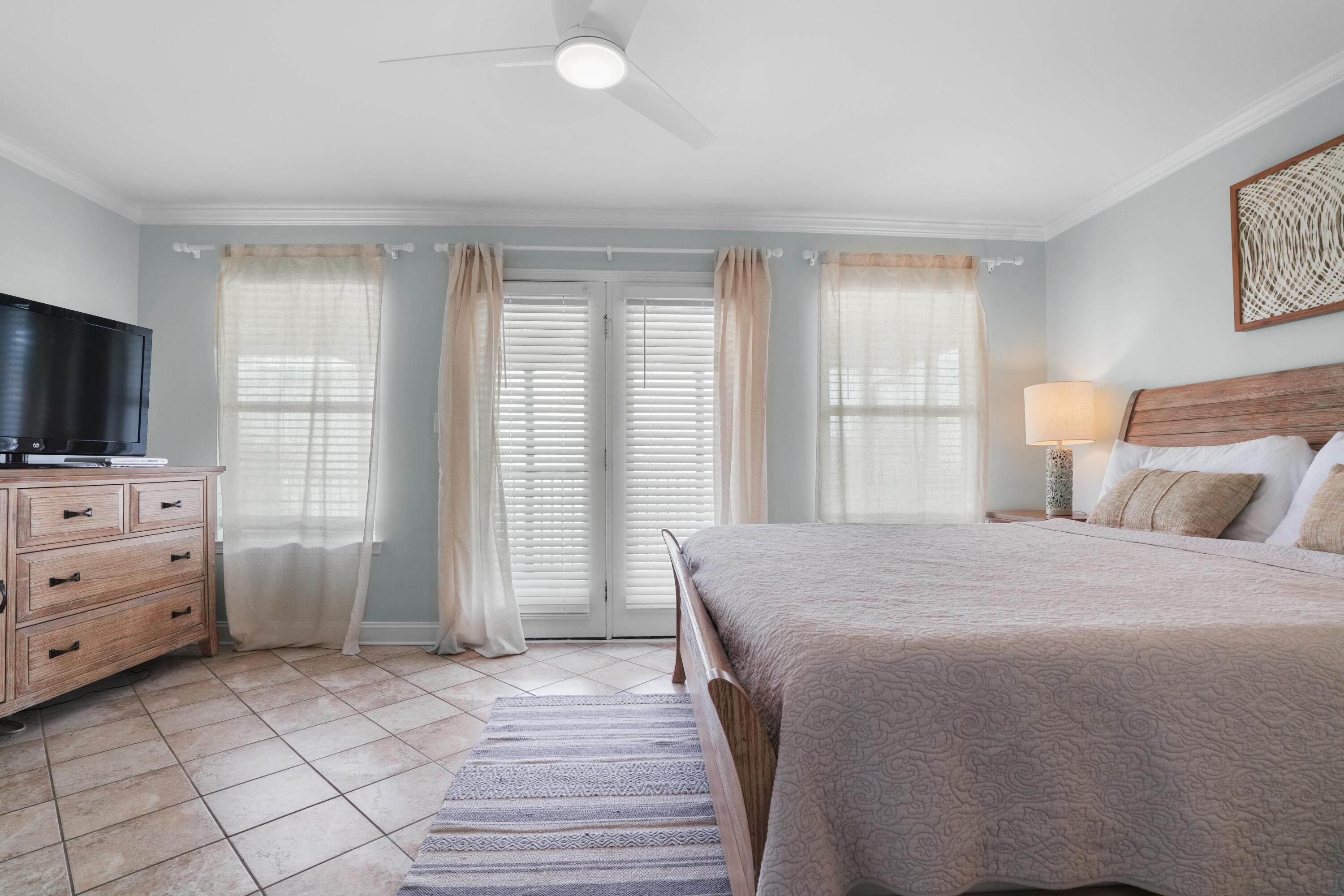 WINDANCER SHORES - Residential