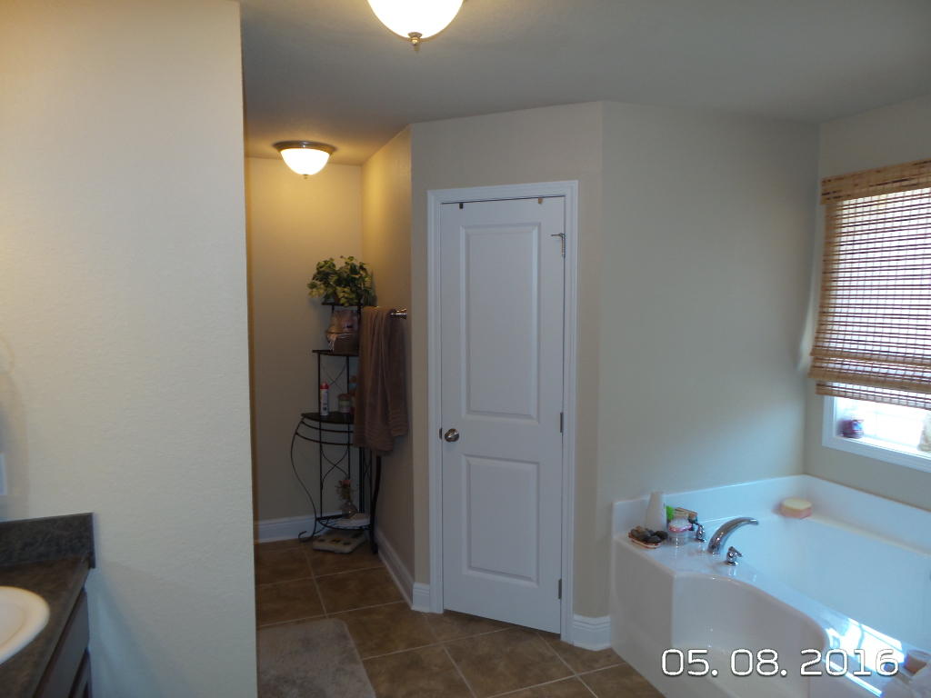 SILVERWOOD - Residential Lease