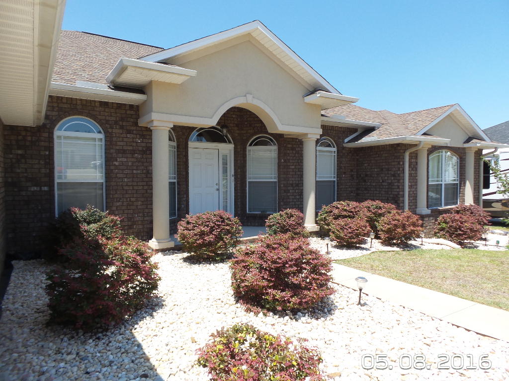 SILVERWOOD - Residential Lease