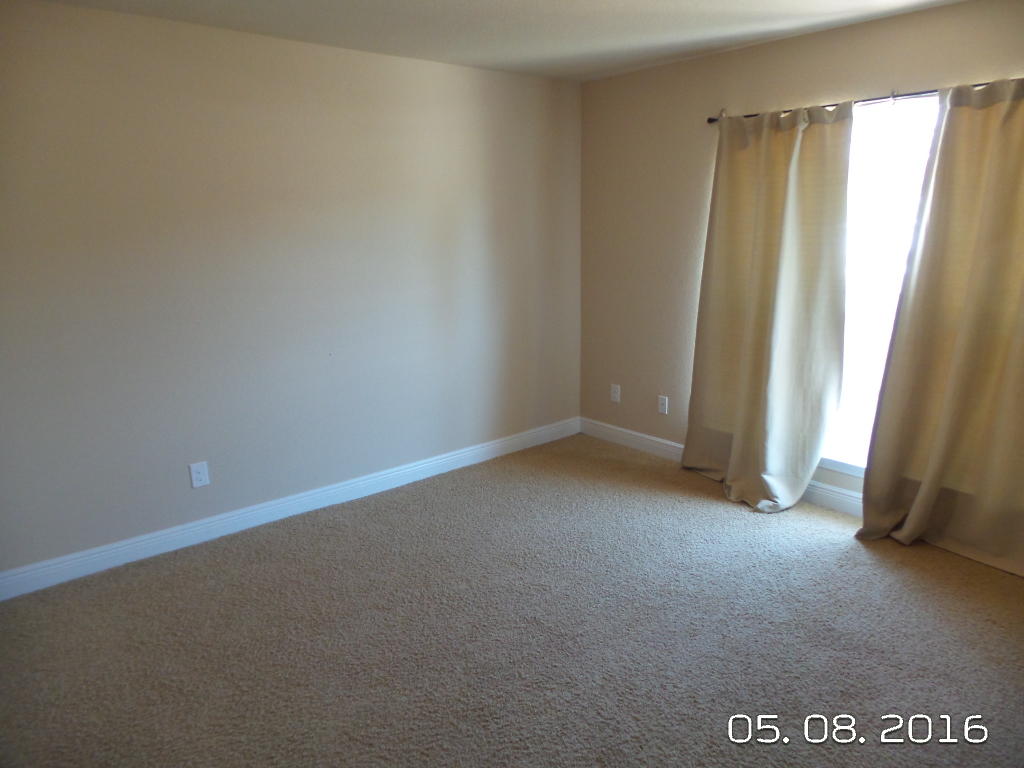 SILVERWOOD - Residential Lease