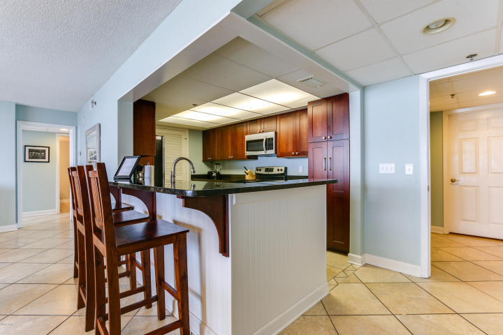 LOng Beach Towers IV - Residential