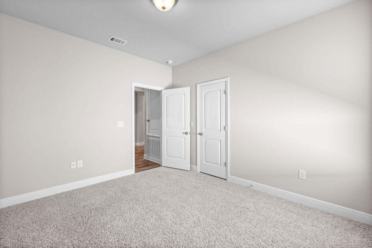 STONEGATE - Residential