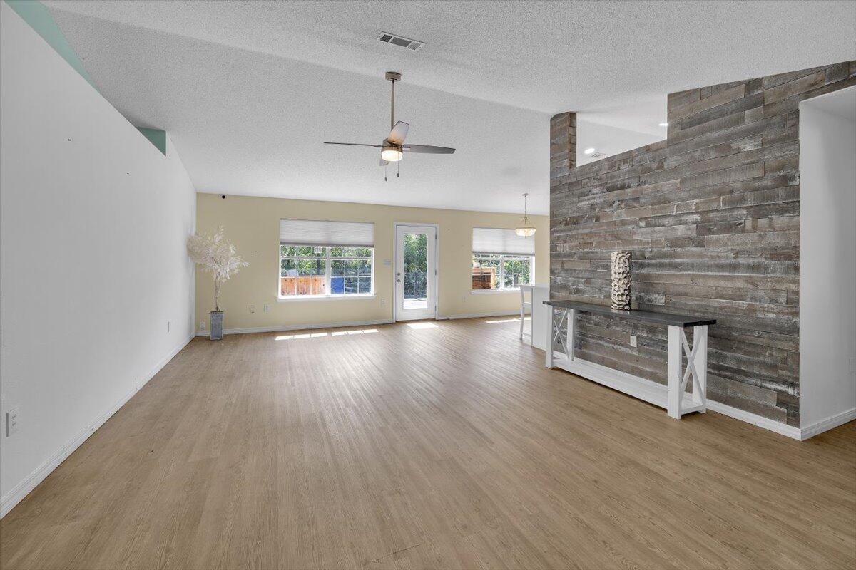 WATERSTONE - Residential