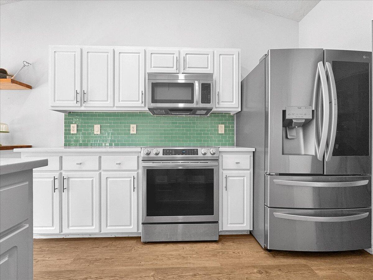 WATERSTONE - Residential