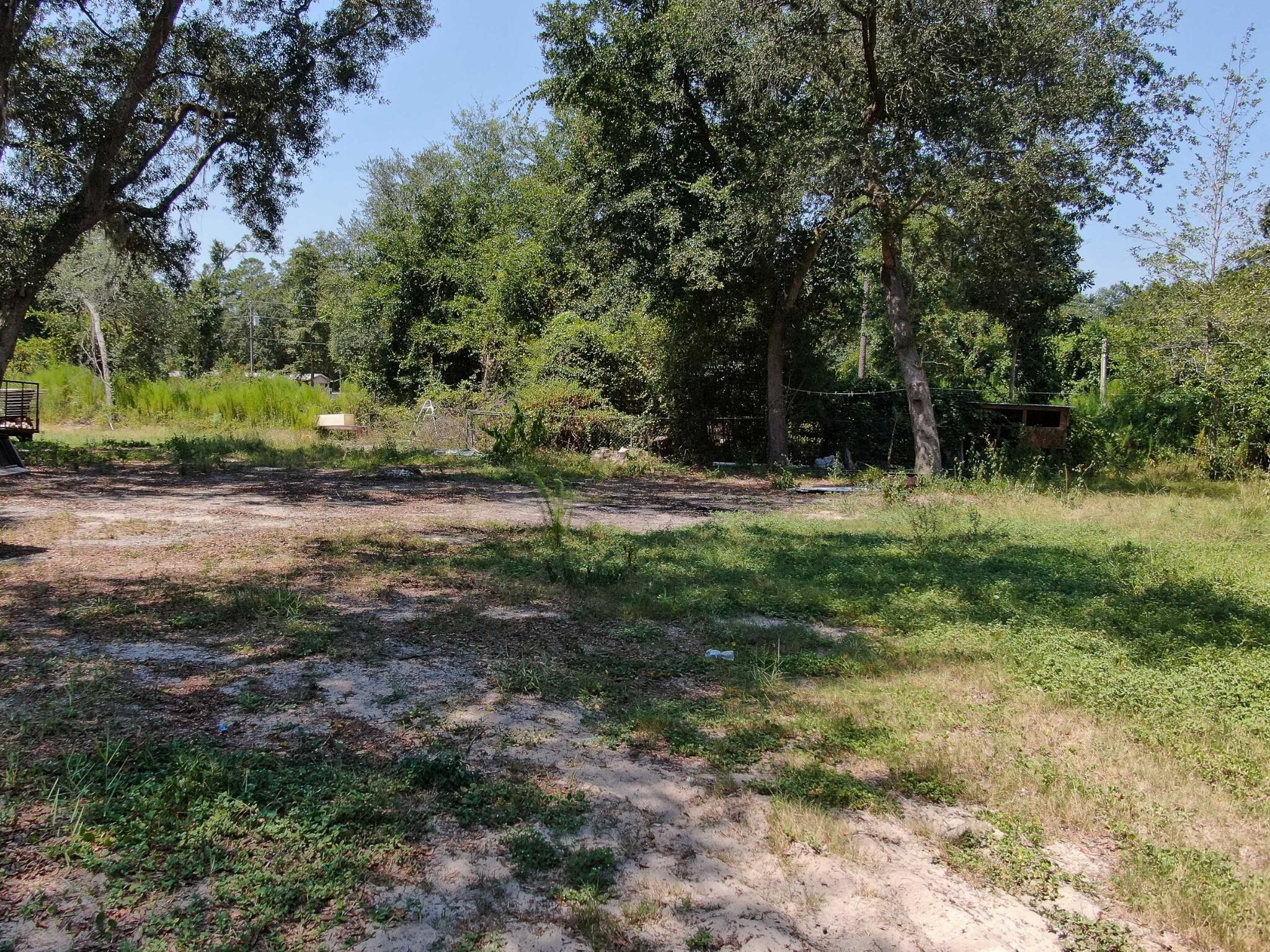 BLACK CREEK ESTATES - Land